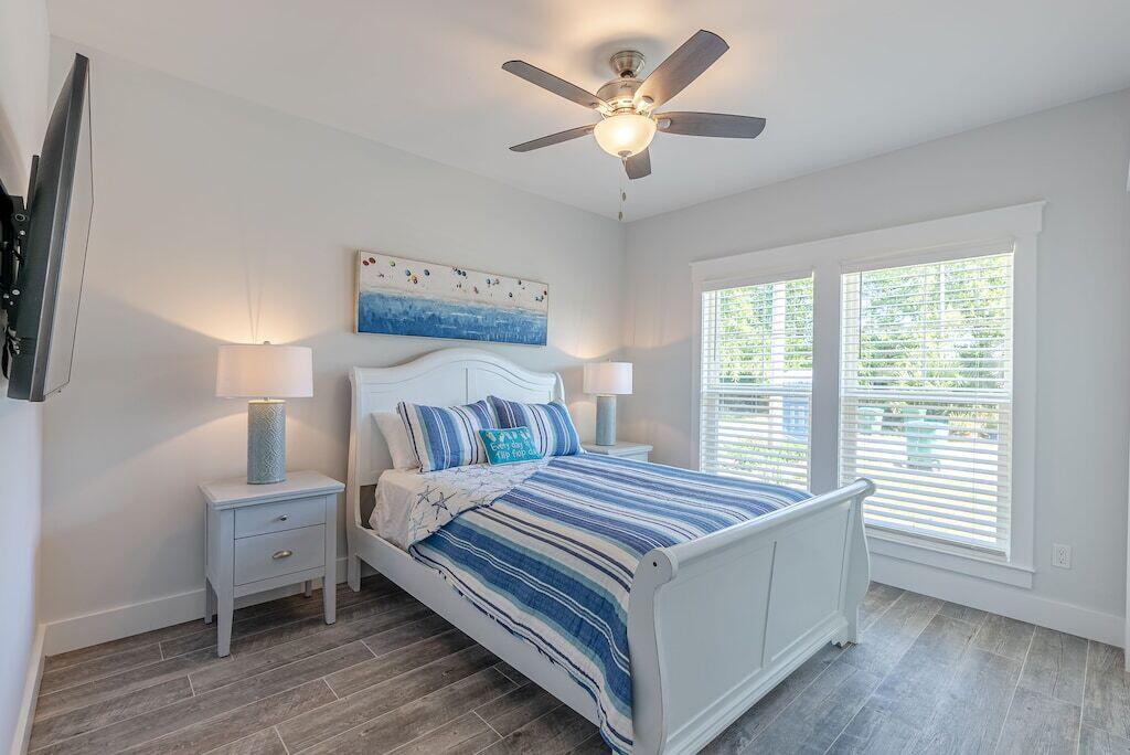 RIVIERA BEACH - Residential