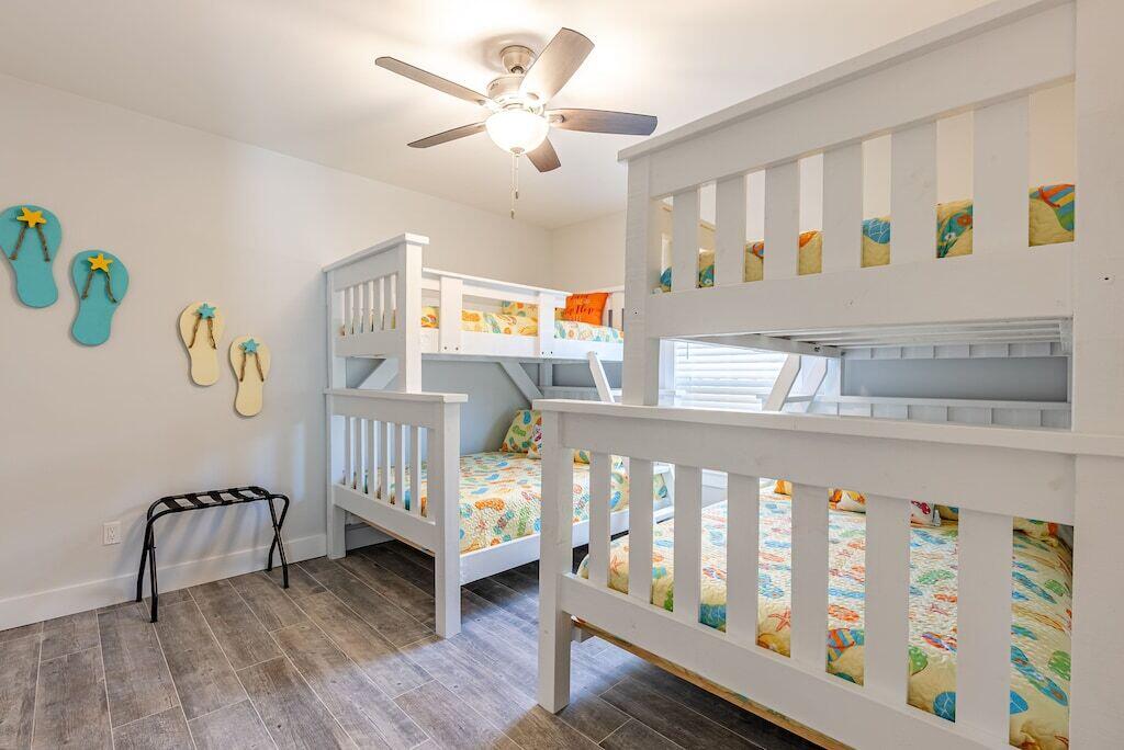 RIVIERA BEACH - Residential