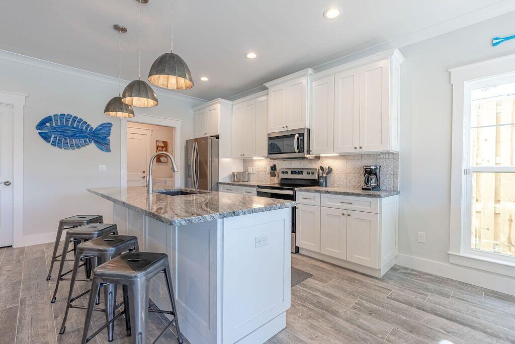 RIVIERA BEACH - Residential
