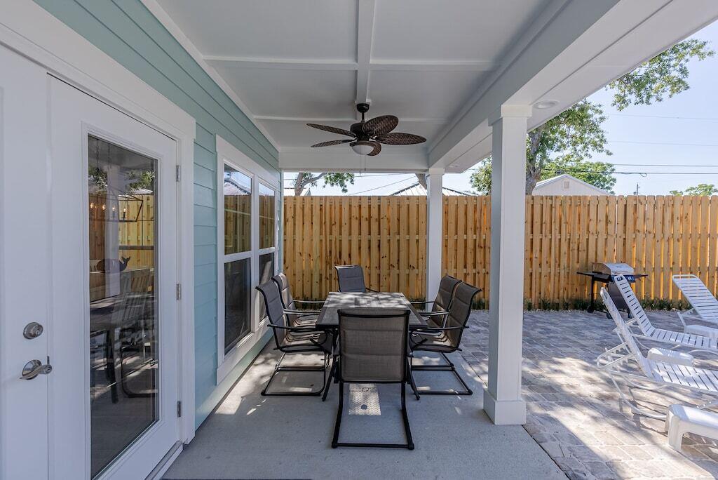 RIVIERA BEACH - Residential