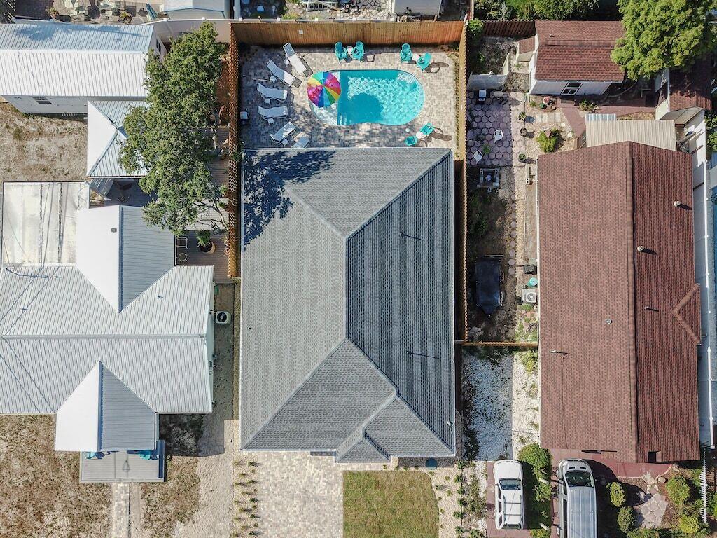 RIVIERA BEACH - Residential