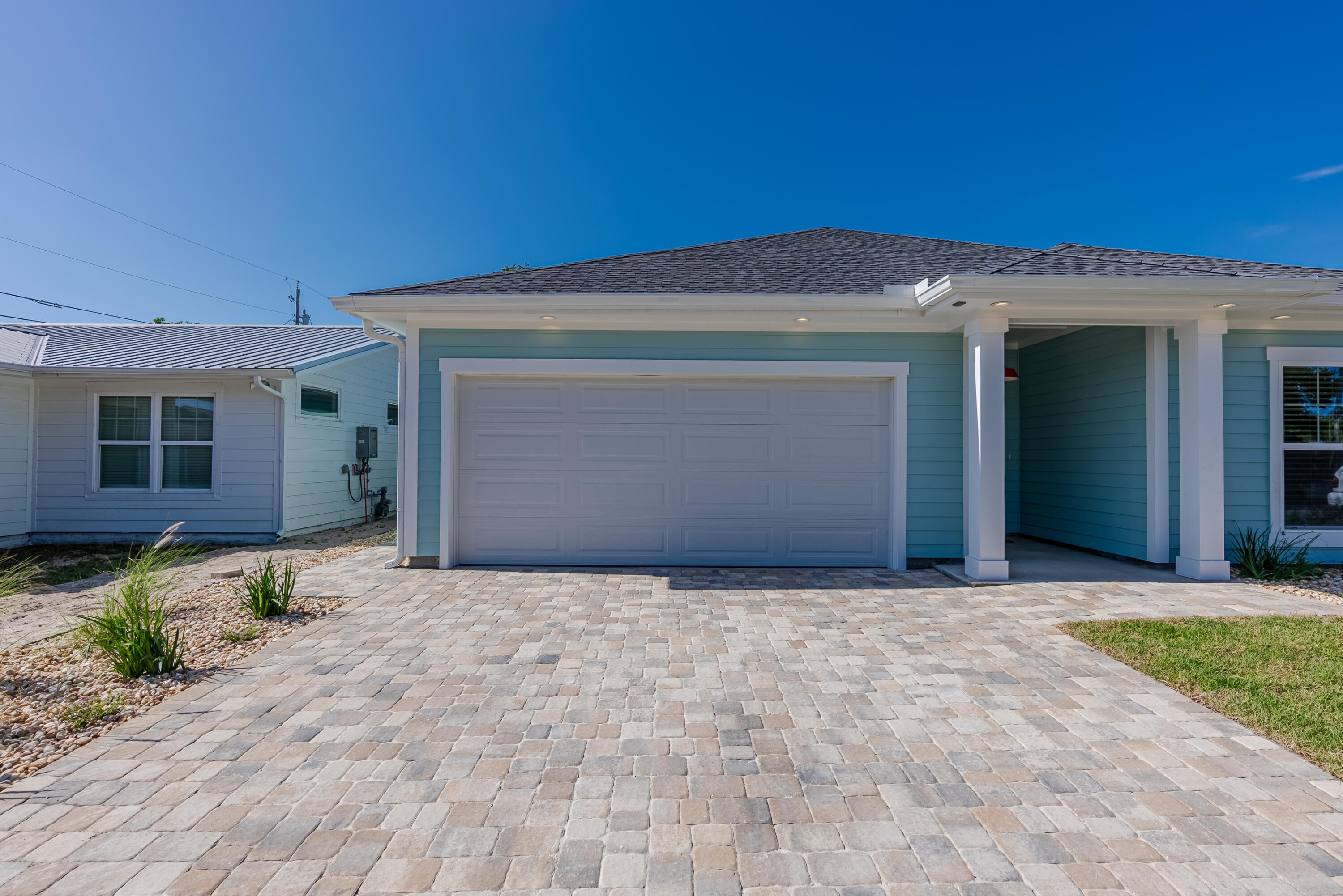 RIVIERA BEACH - Residential