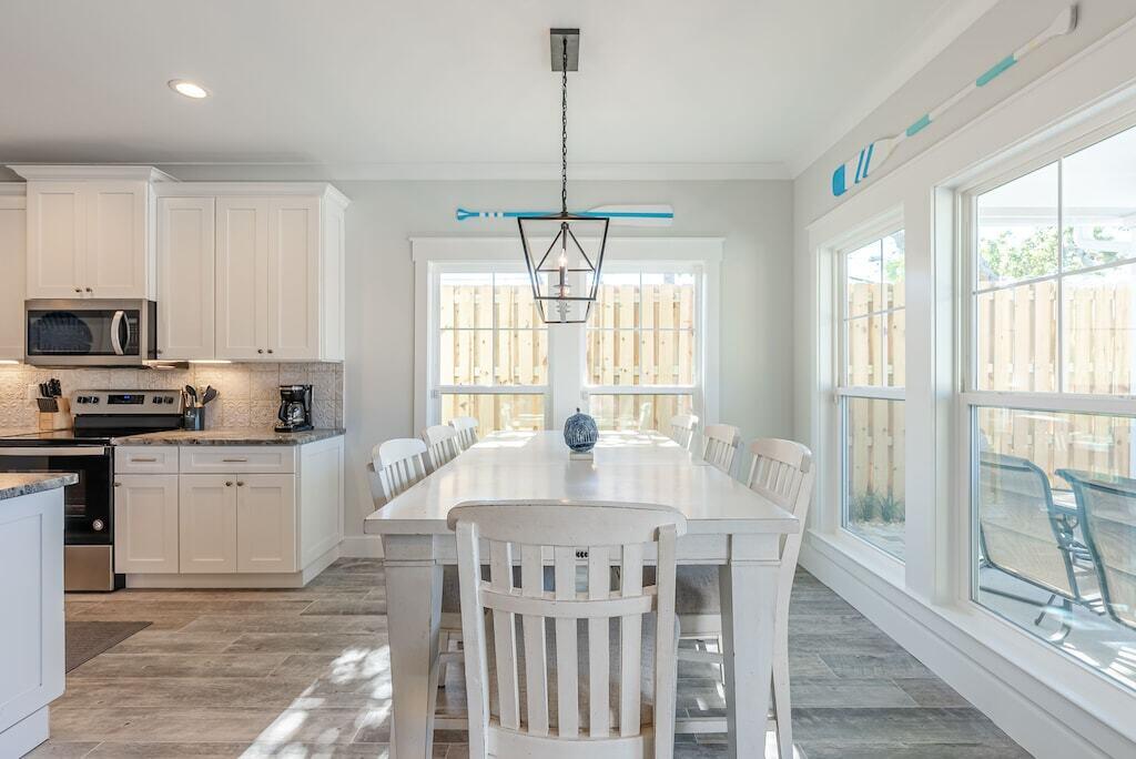 RIVIERA BEACH - Residential