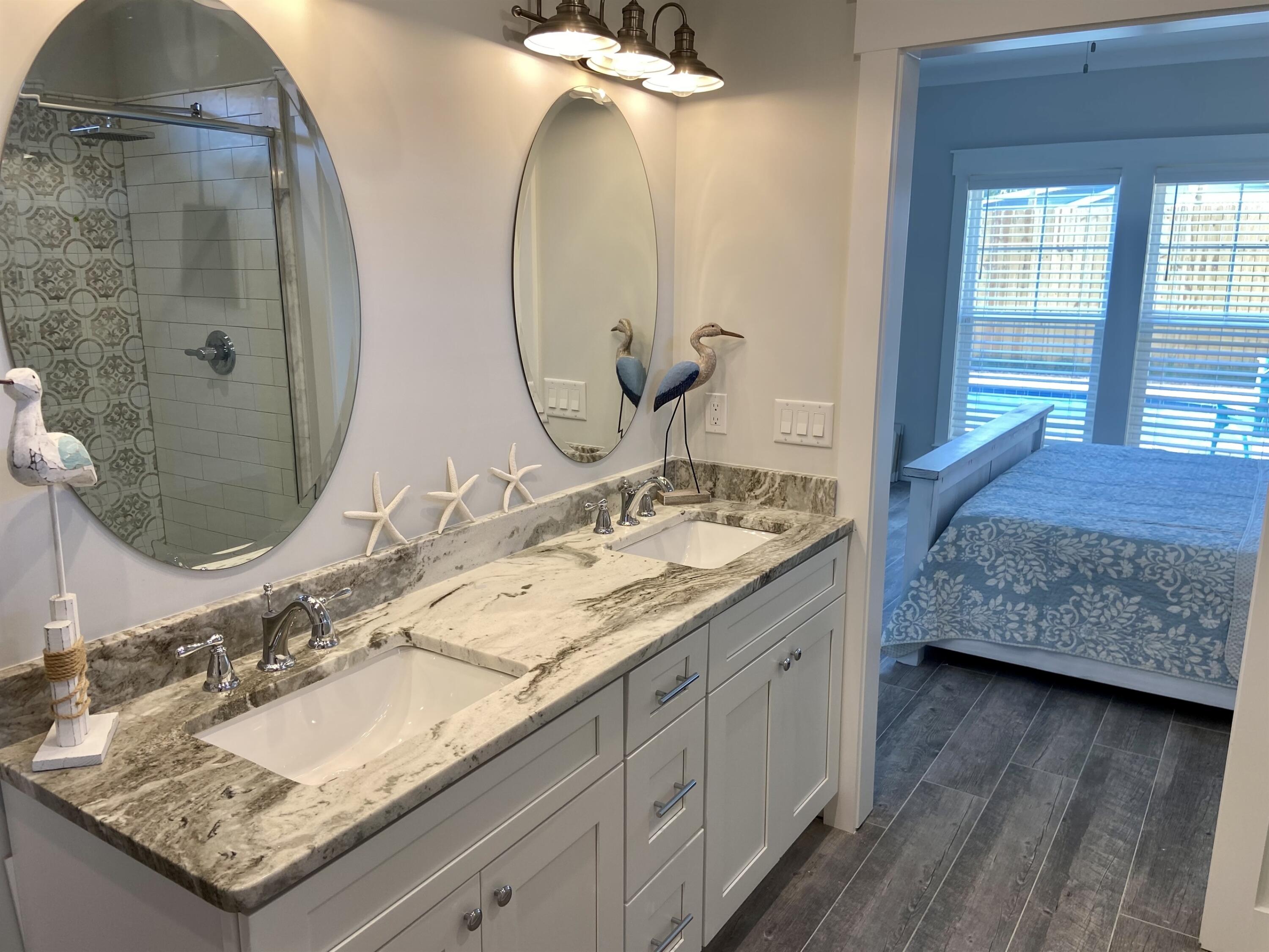 RIVIERA BEACH - Residential