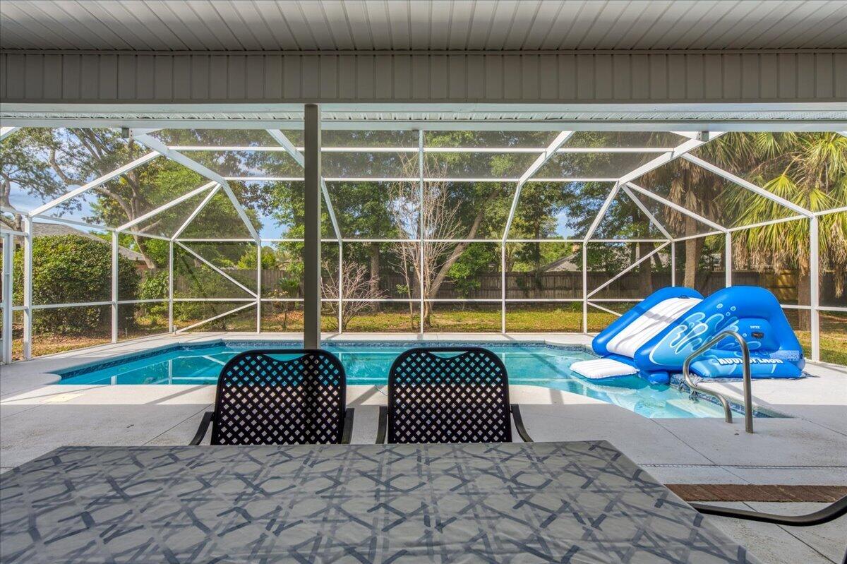 ROCKY BAYOU COUNTRY CLUB ESTATES 11 - Residential