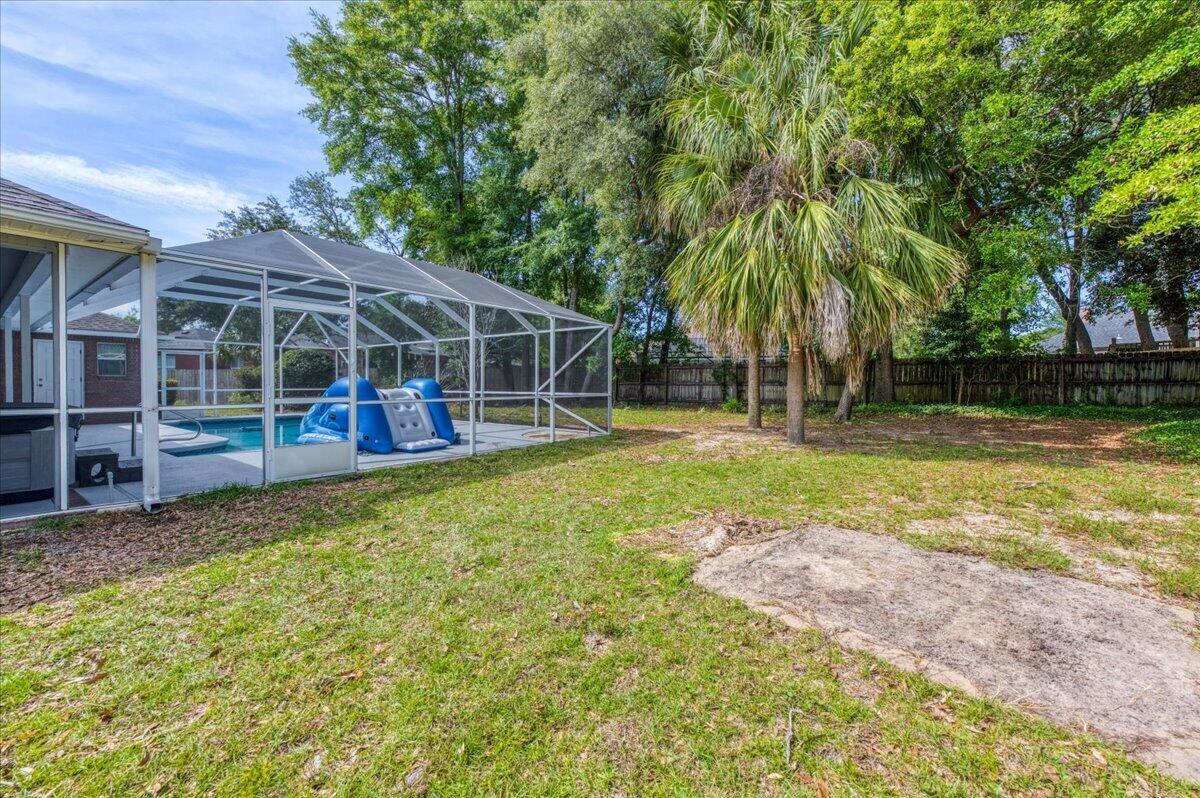 ROCKY BAYOU COUNTRY CLUB ESTATES 11 - Residential