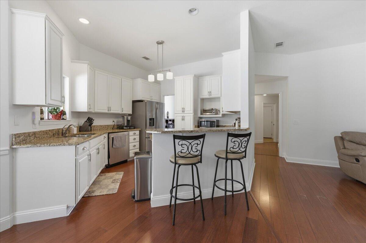 ROCKY BAYOU COUNTRY CLUB ESTATES 11 - Residential