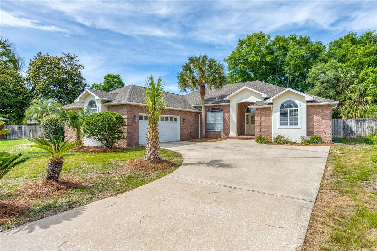 ROCKY BAYOU COUNTRY CLUB ESTATES 11 - Residential