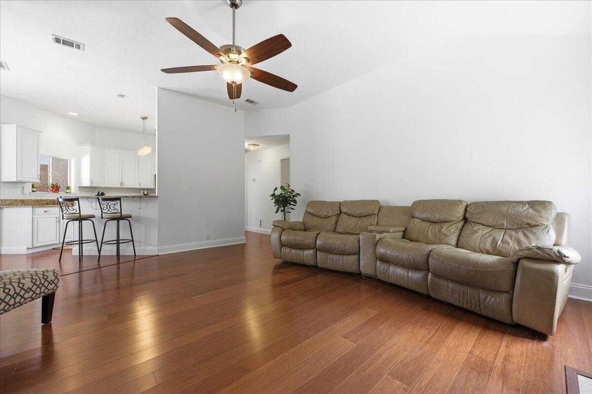 ROCKY BAYOU COUNTRY CLUB ESTATES 11 - Residential