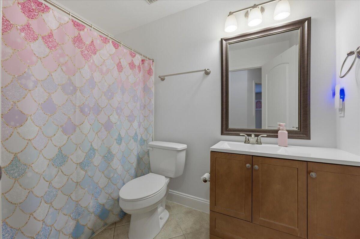 ROCKY BAYOU COUNTRY CLUB ESTATES 11 - Residential