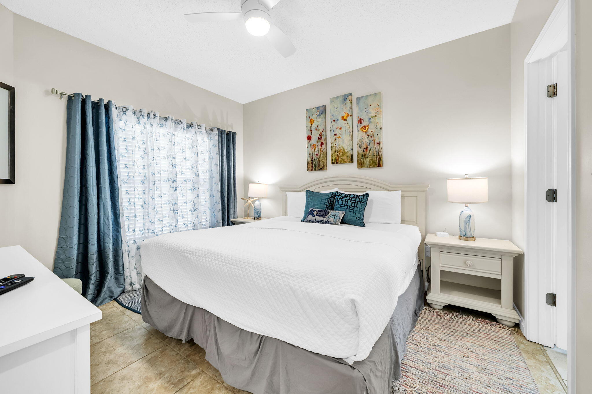STERLING SANDS CONDO - Residential