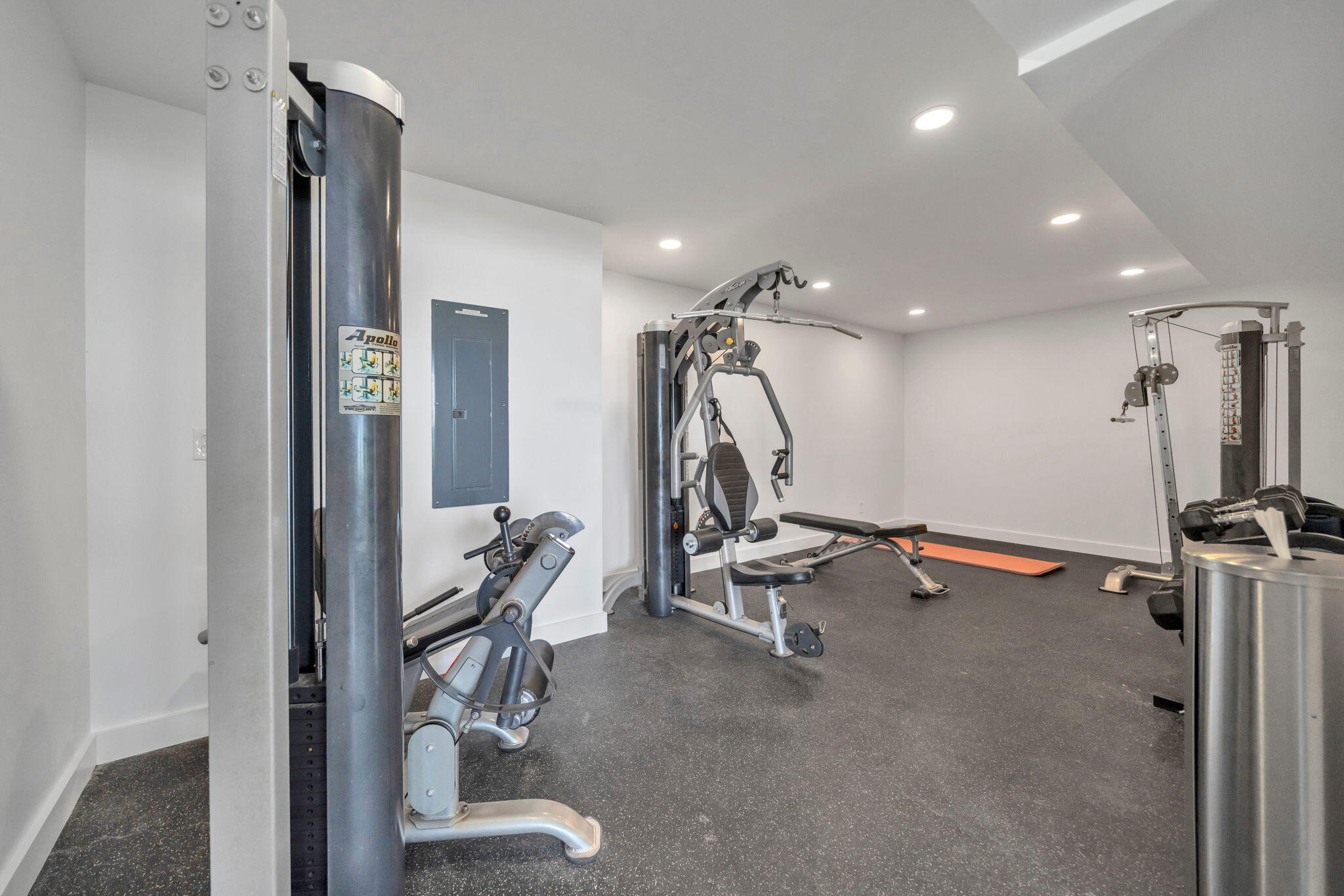 STERLING SANDS CONDO - Residential
