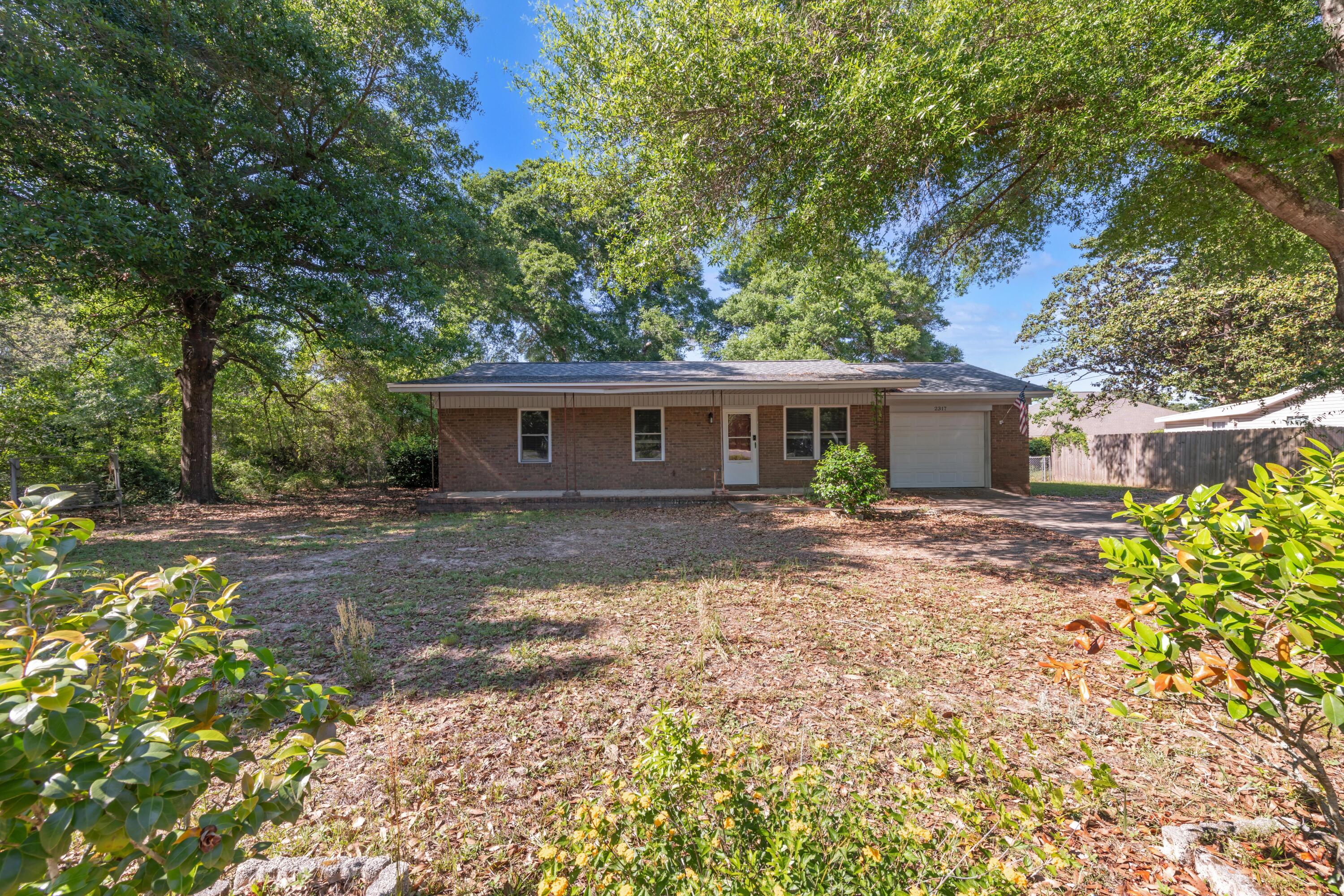 LEON HEIGHTS - Residential