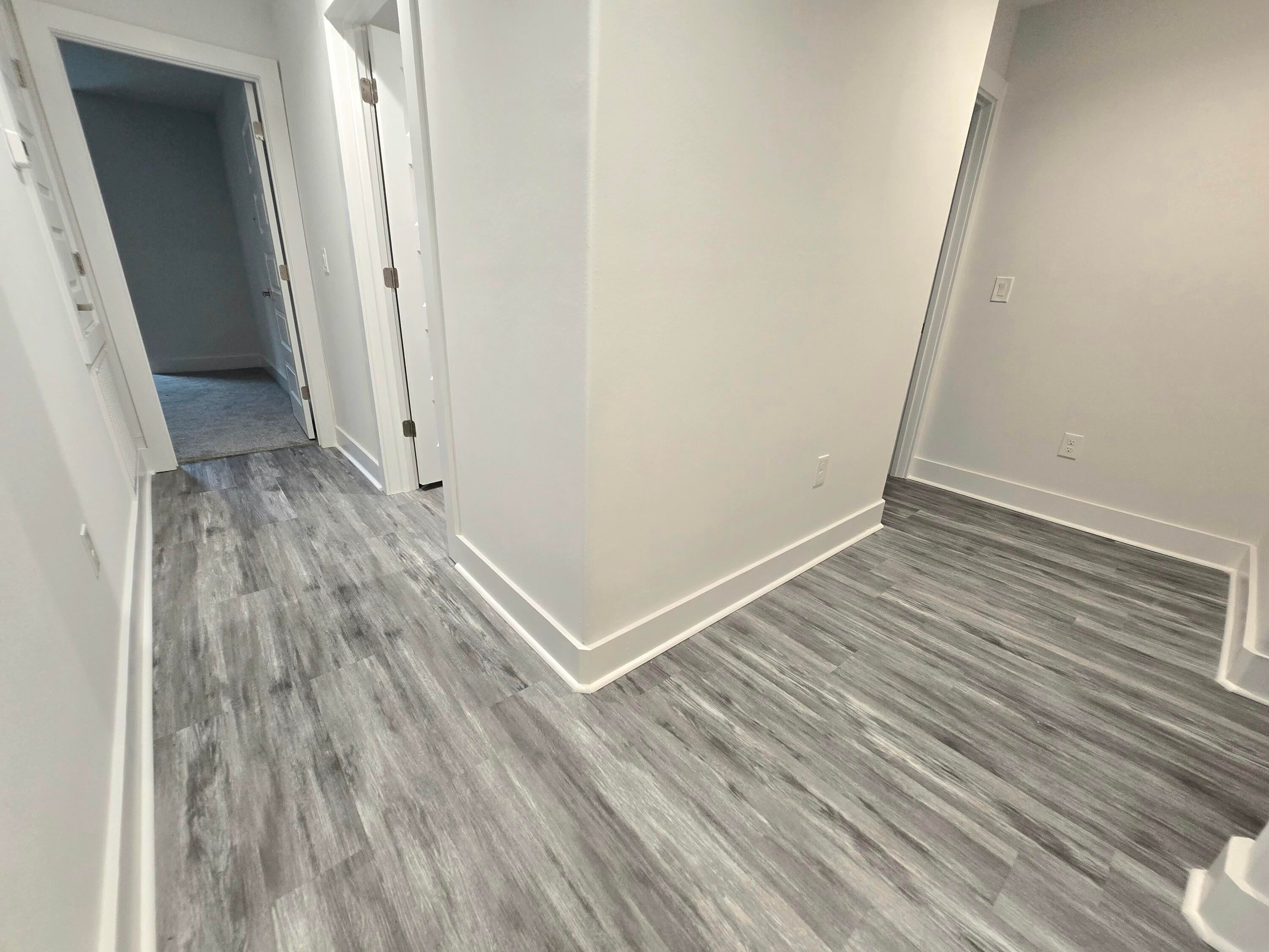 RIVERCHASE S/D - Residential