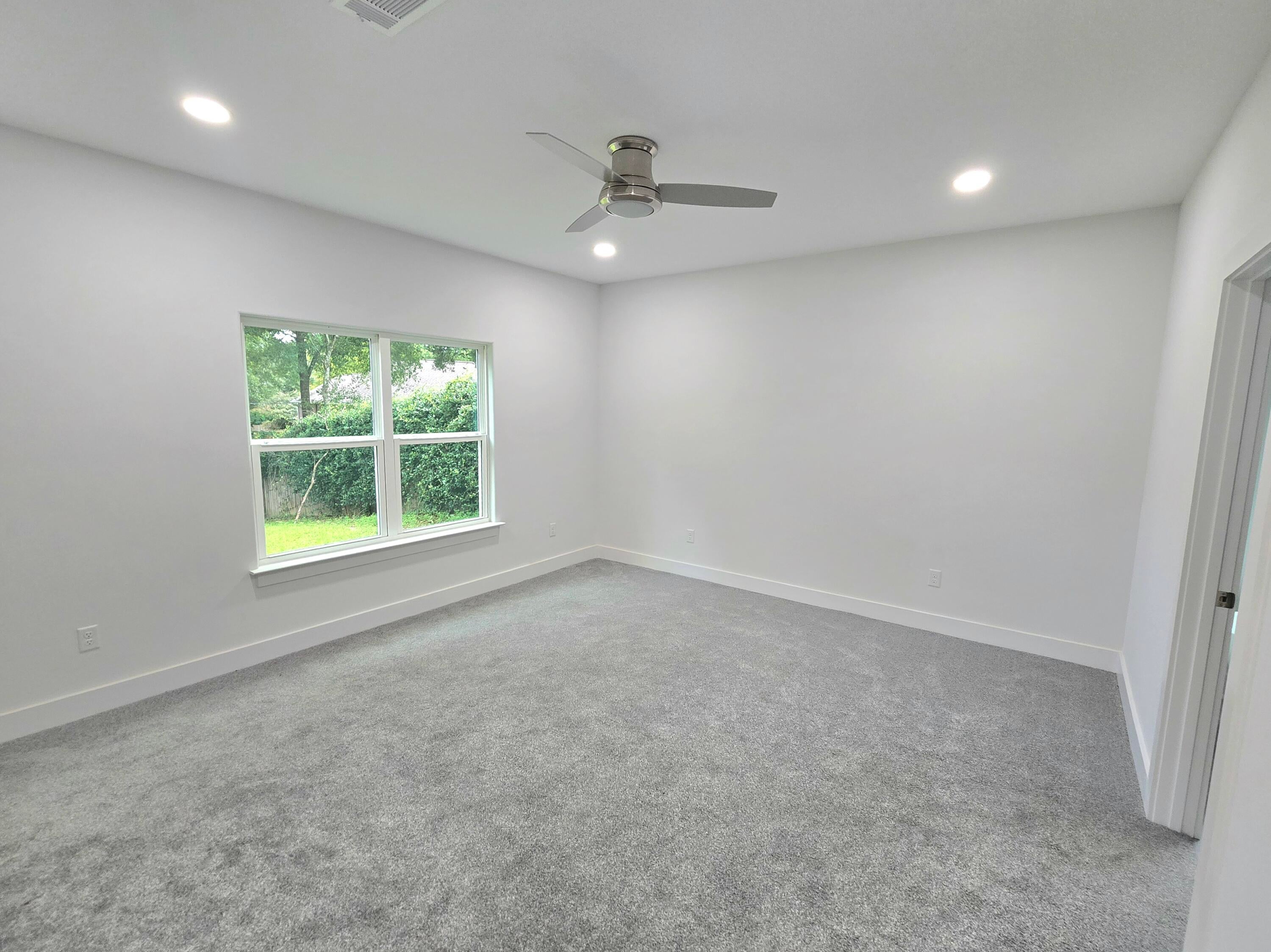 RIVERCHASE S/D - Residential