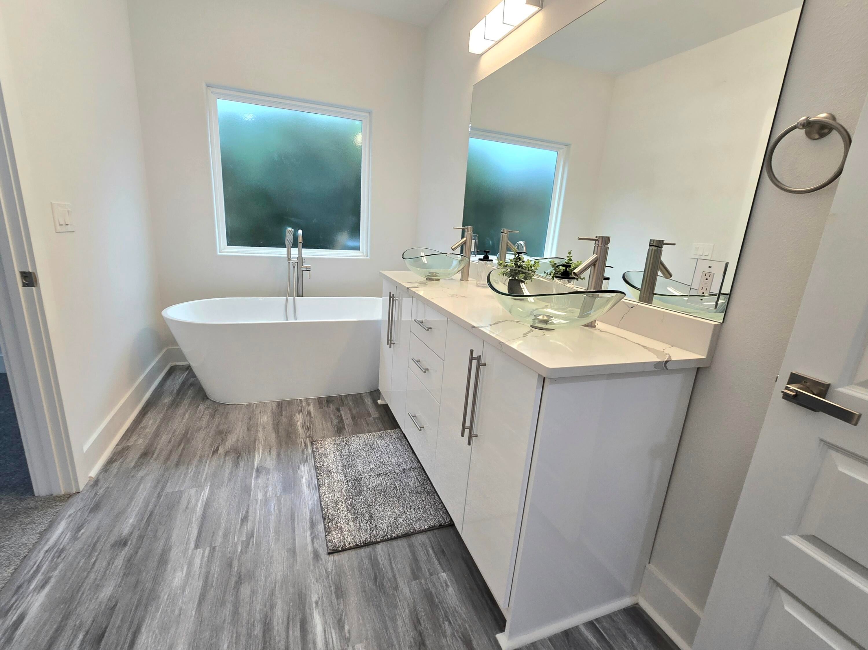 RIVERCHASE S/D - Residential