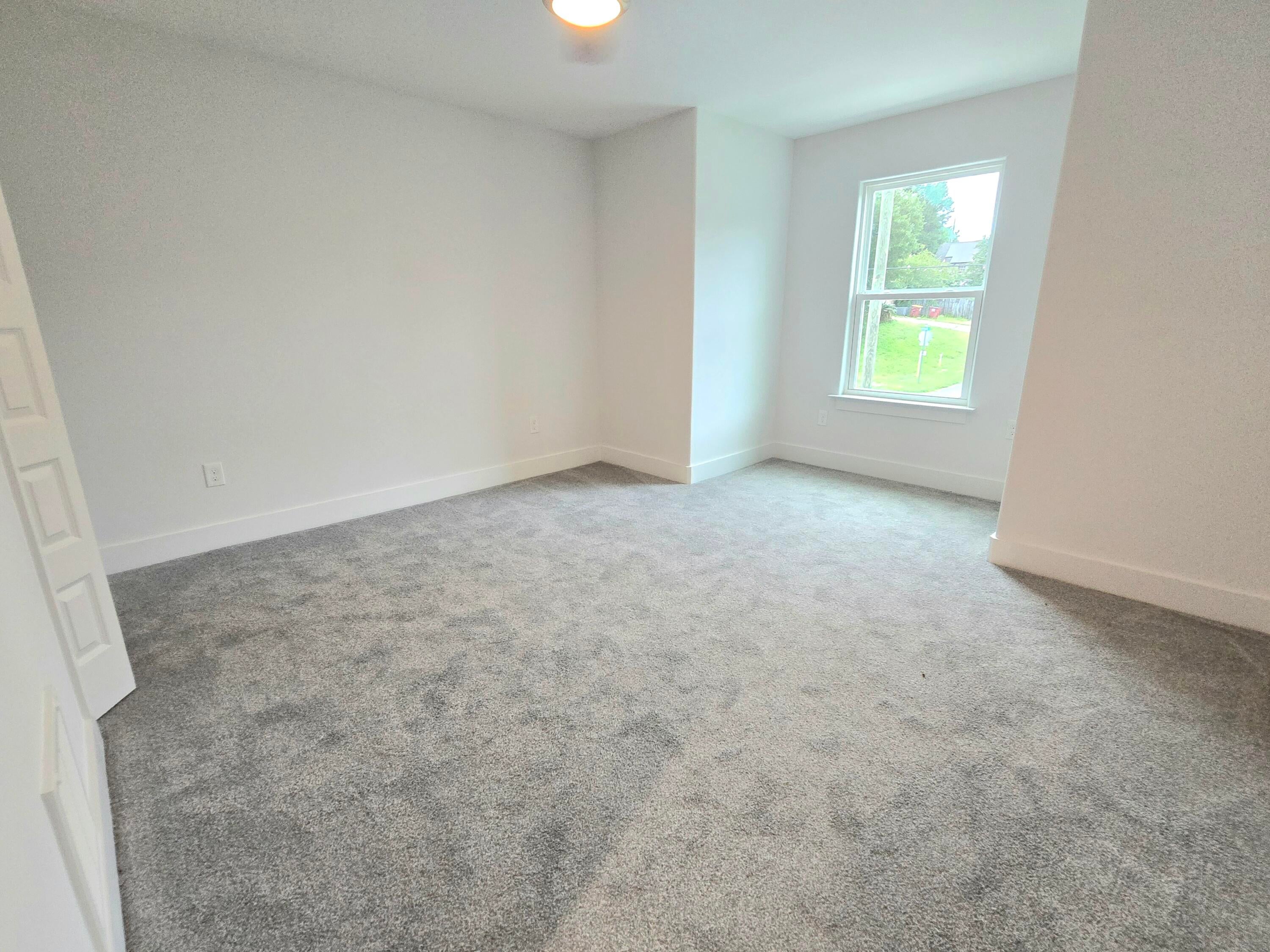 RIVERCHASE S/D - Residential