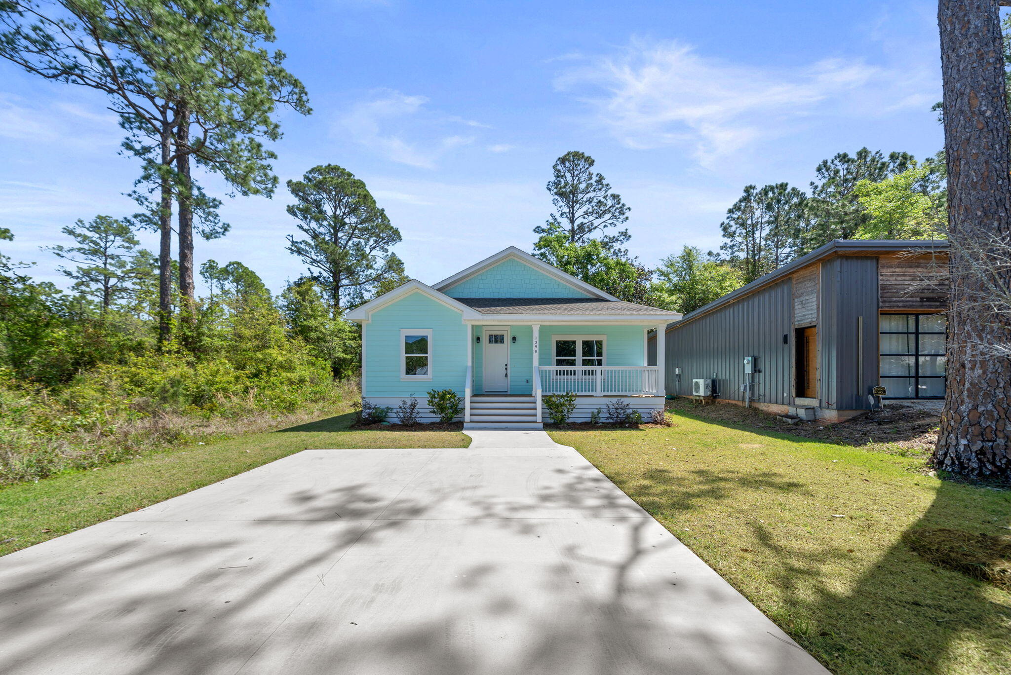 NO RECORDED SUBDIVISION - Residential