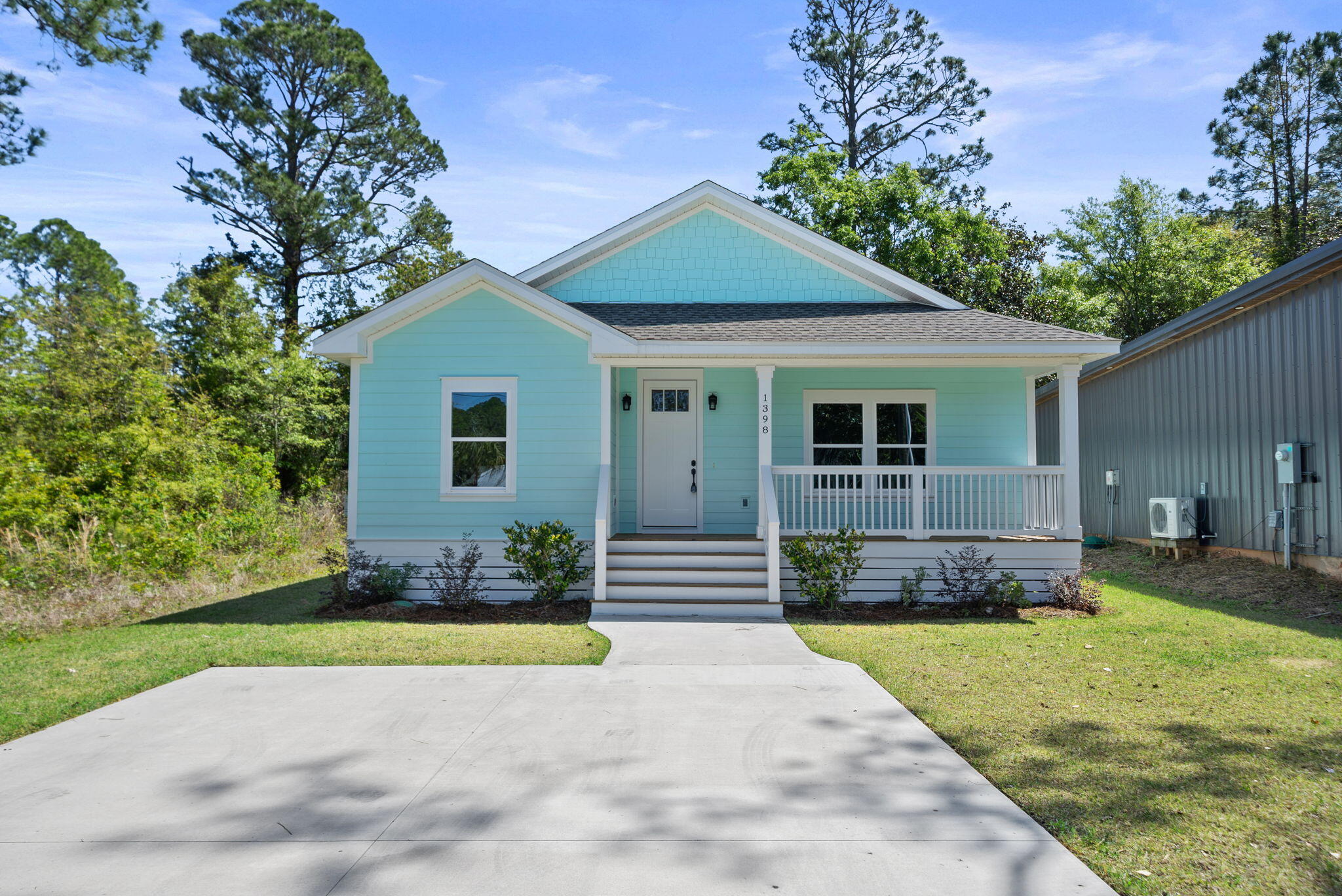 NO RECORDED SUBDIVISION - Residential