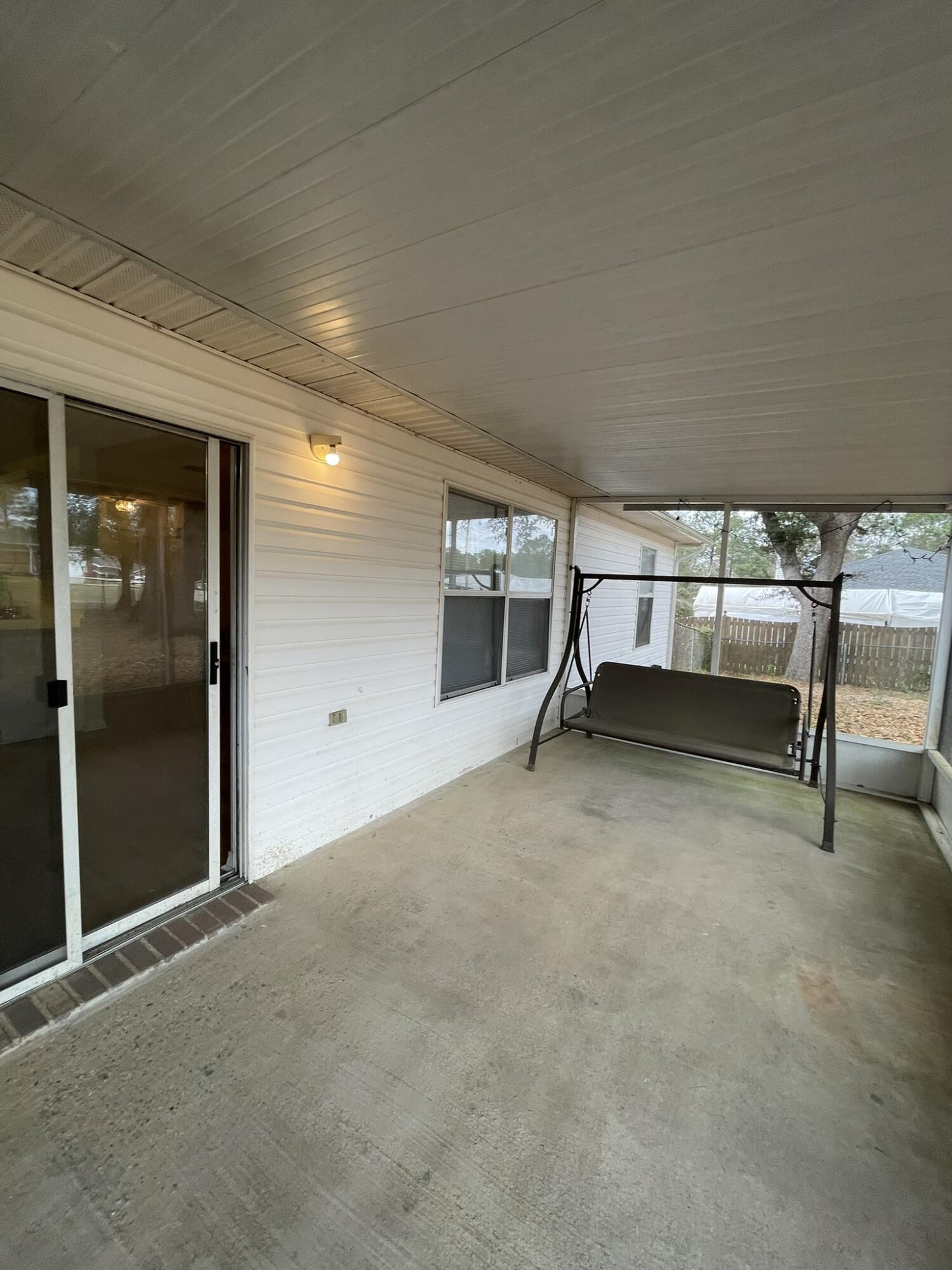 COUNTRYVIEW ESTATES 6TH ADDN PH1 - Residential Lease