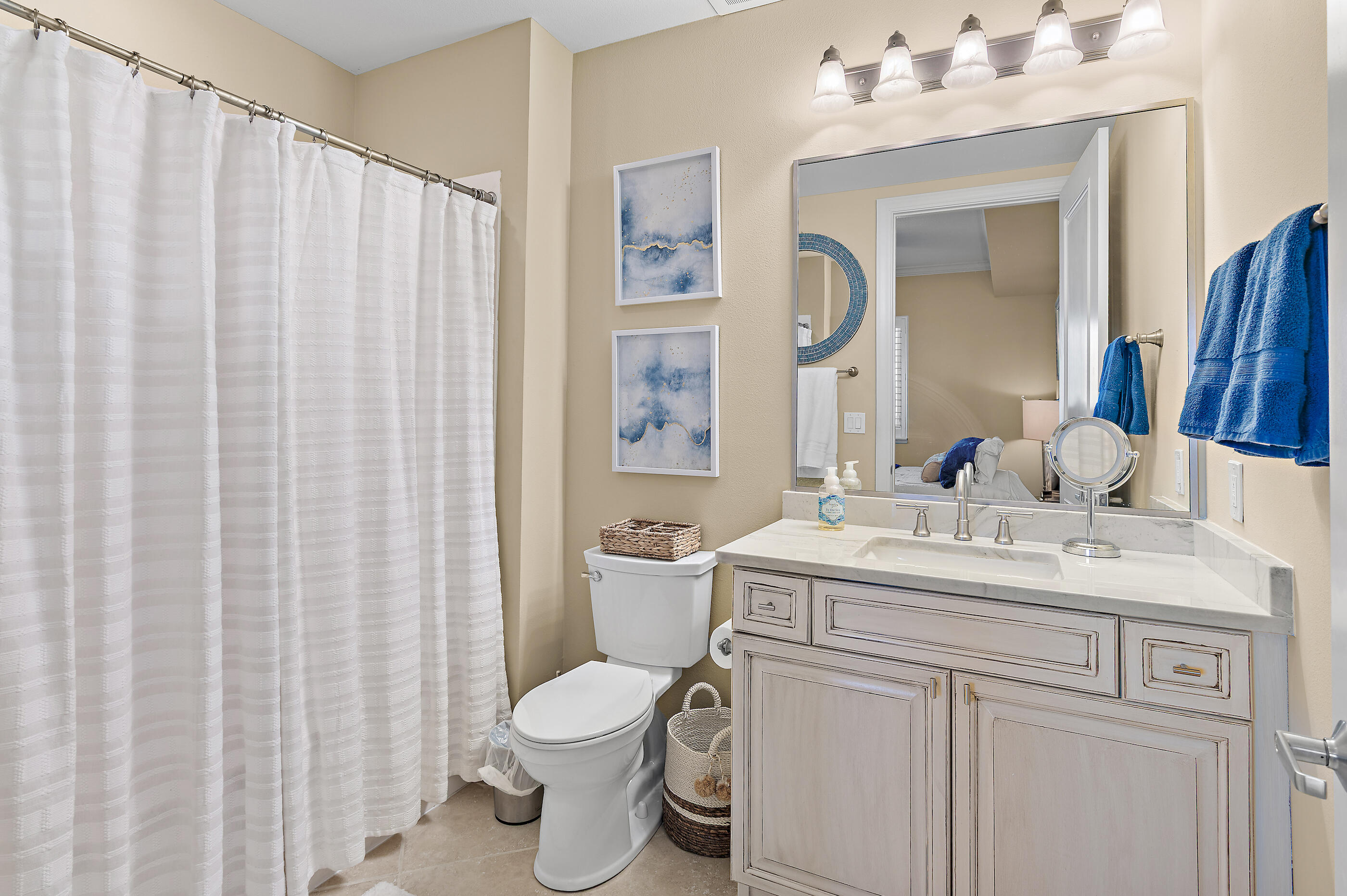 HARBOR LANDING - Residential