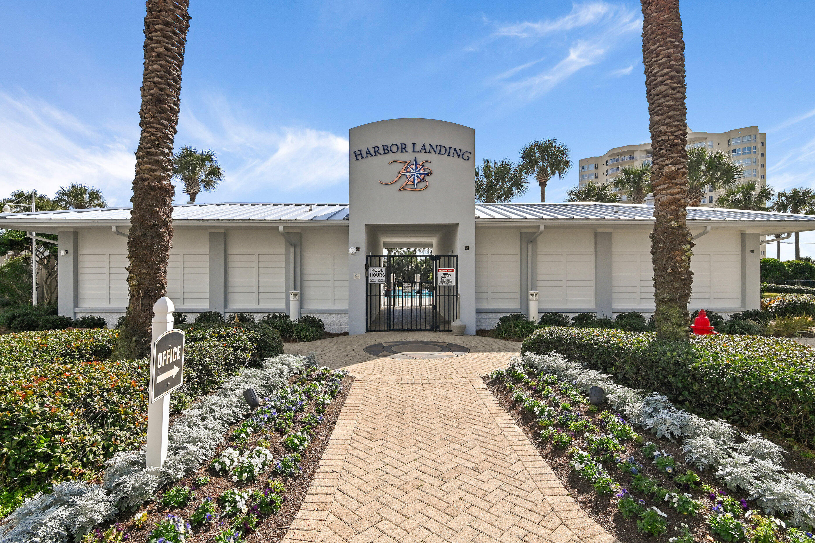 HARBOR LANDING - Residential