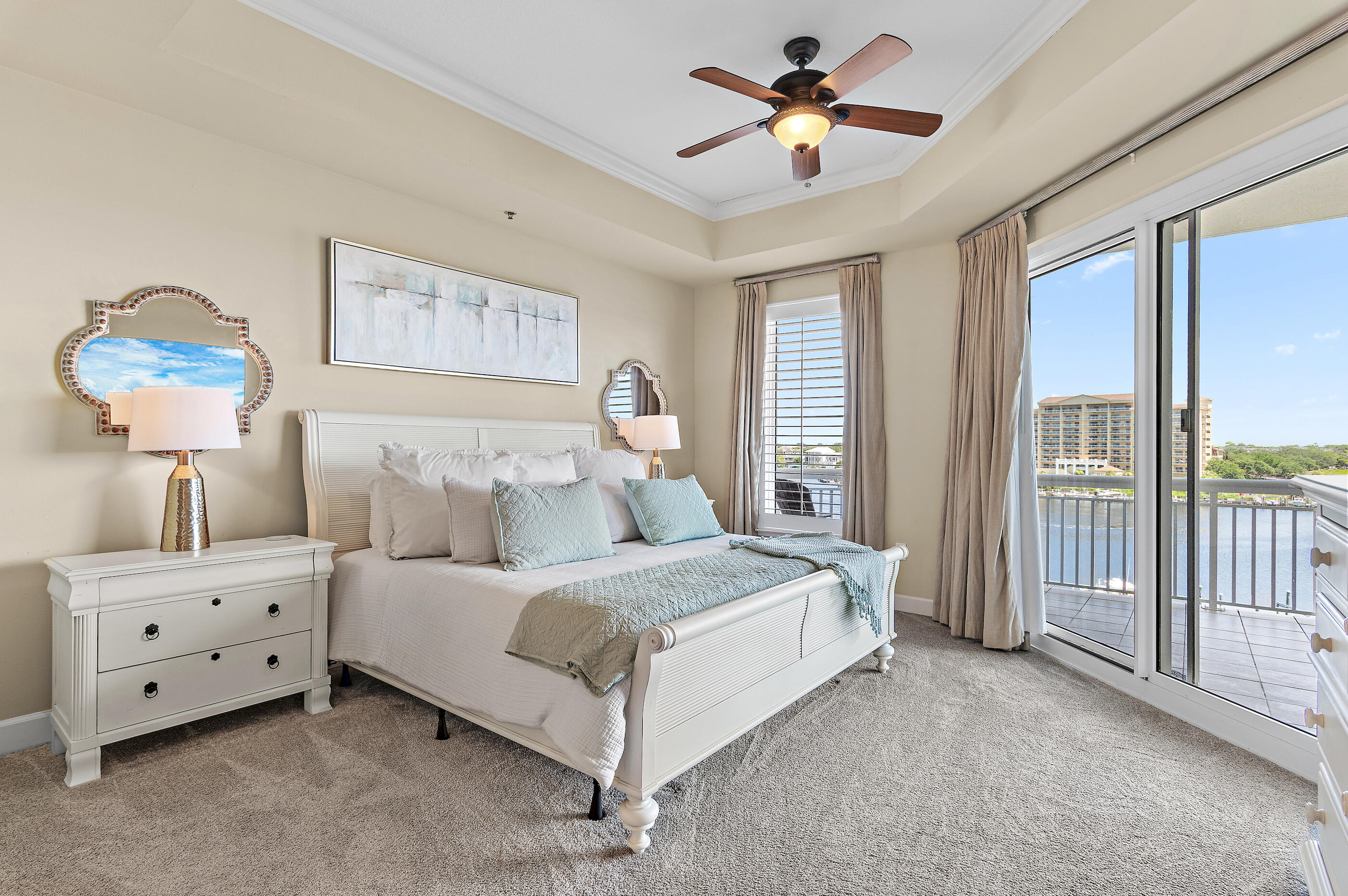 HARBOR LANDING - Residential