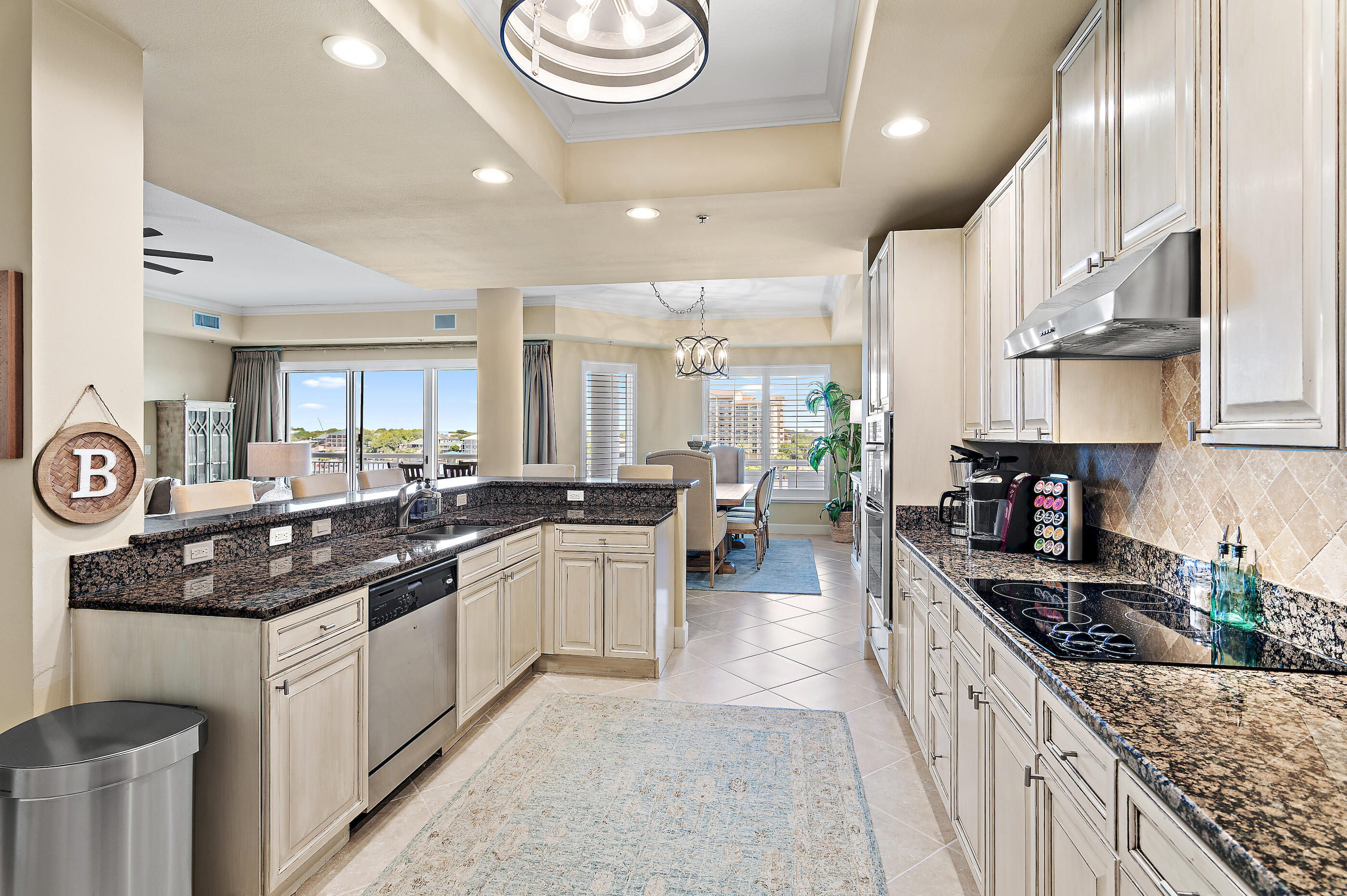 HARBOR LANDING - Residential