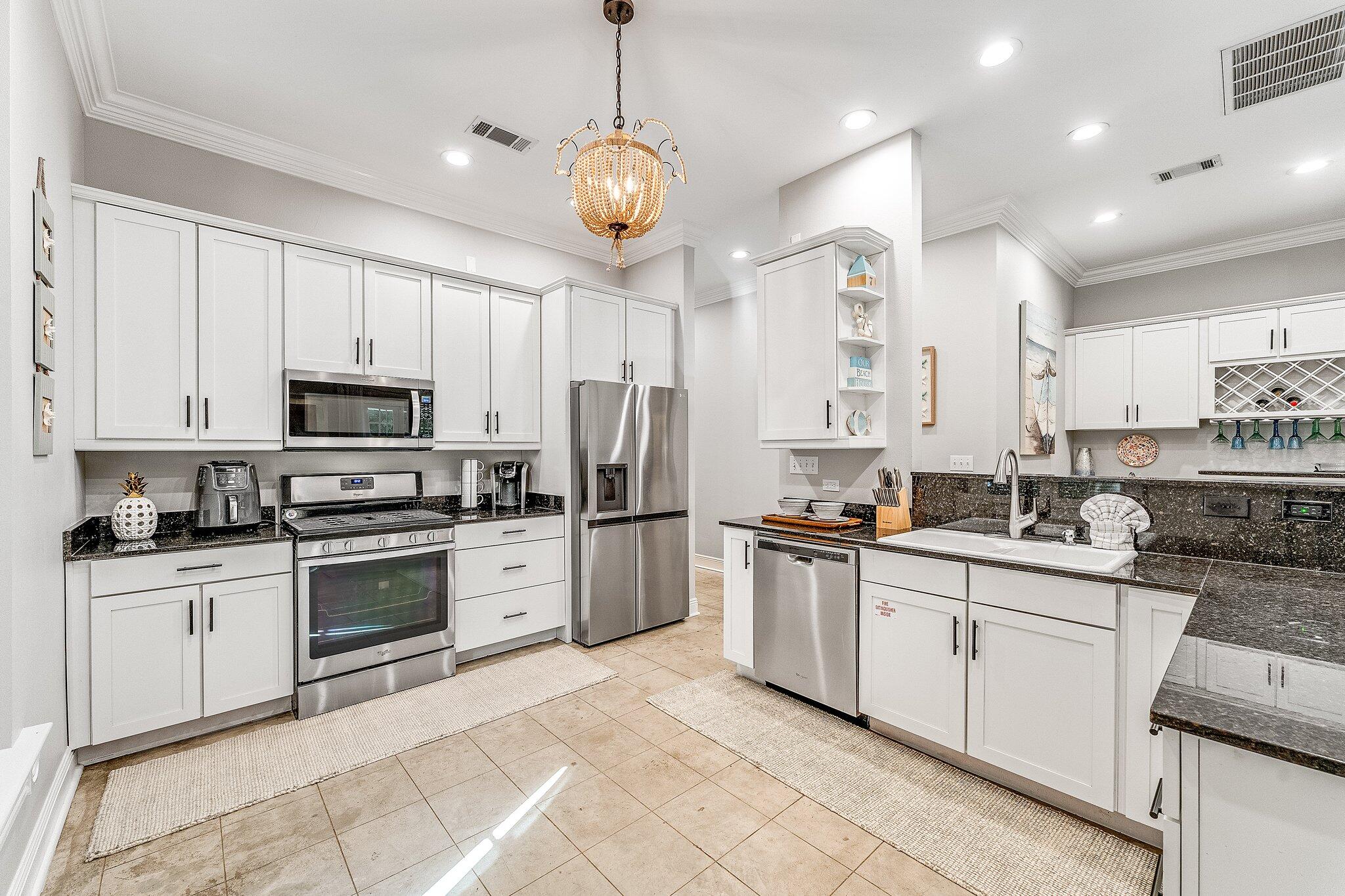 CARIBE - Residential Lease