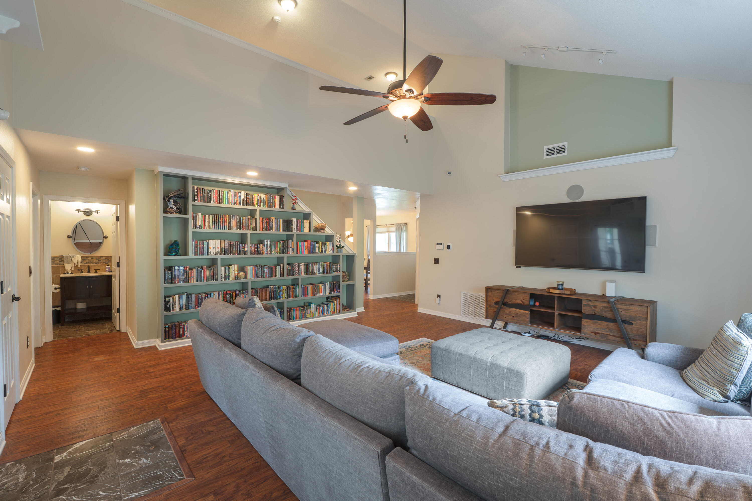 EMERALD VILLAGE S/D - Residential