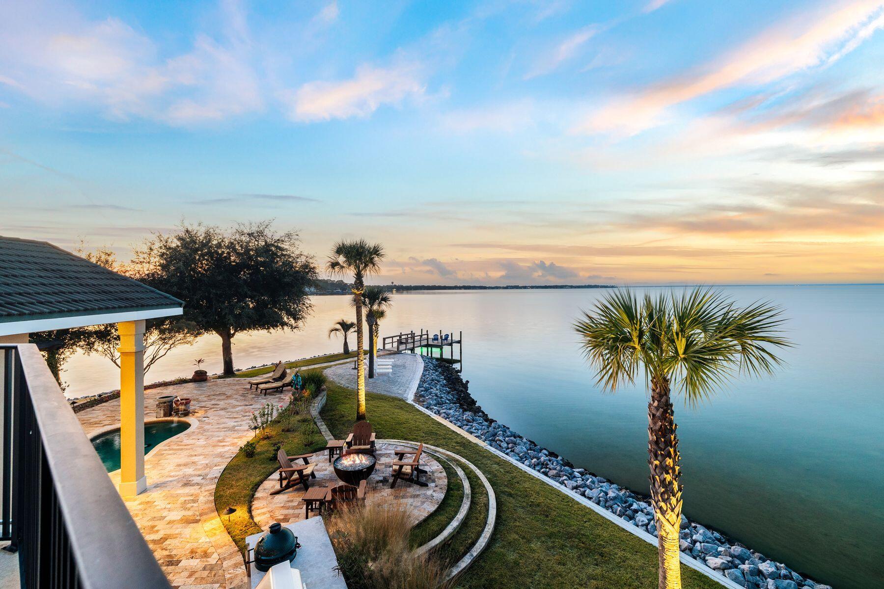 SANTA ROSA BEACH ESTATES - Residential