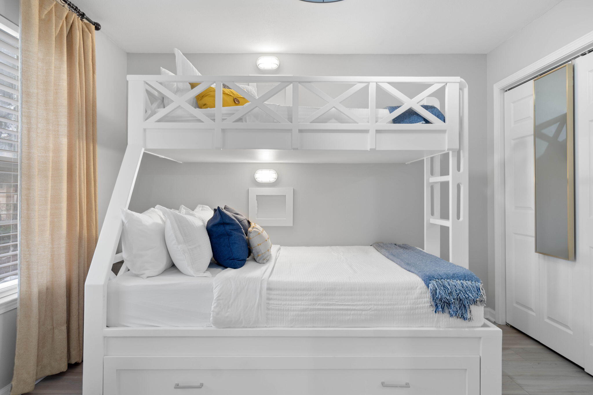 SUMMERLAKE T/H - Residential