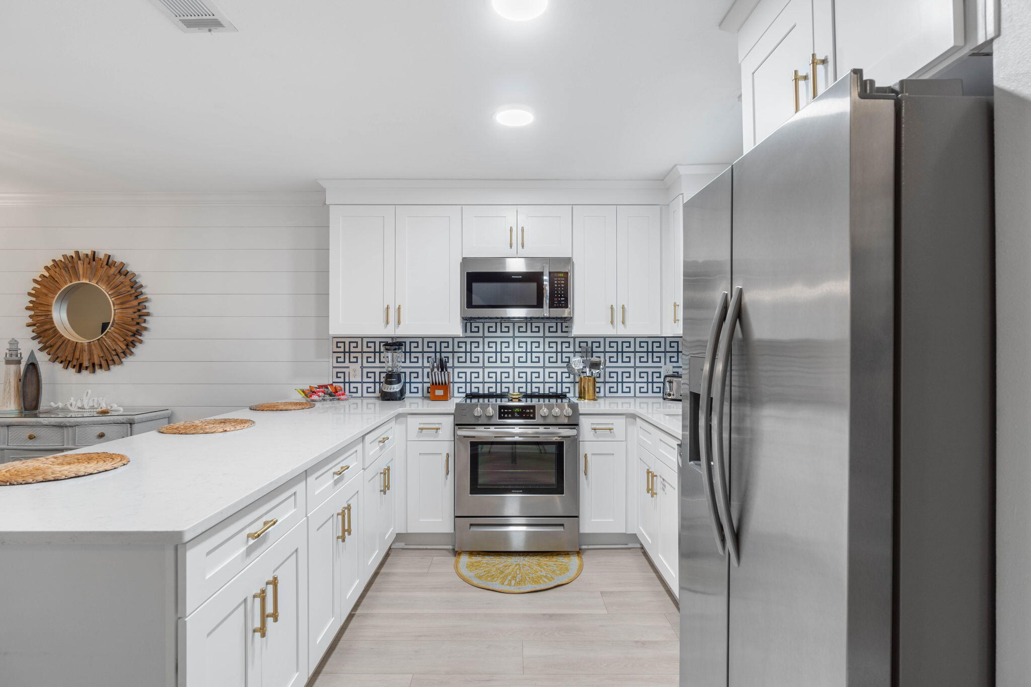 SUMMERLAKE T/H - Residential