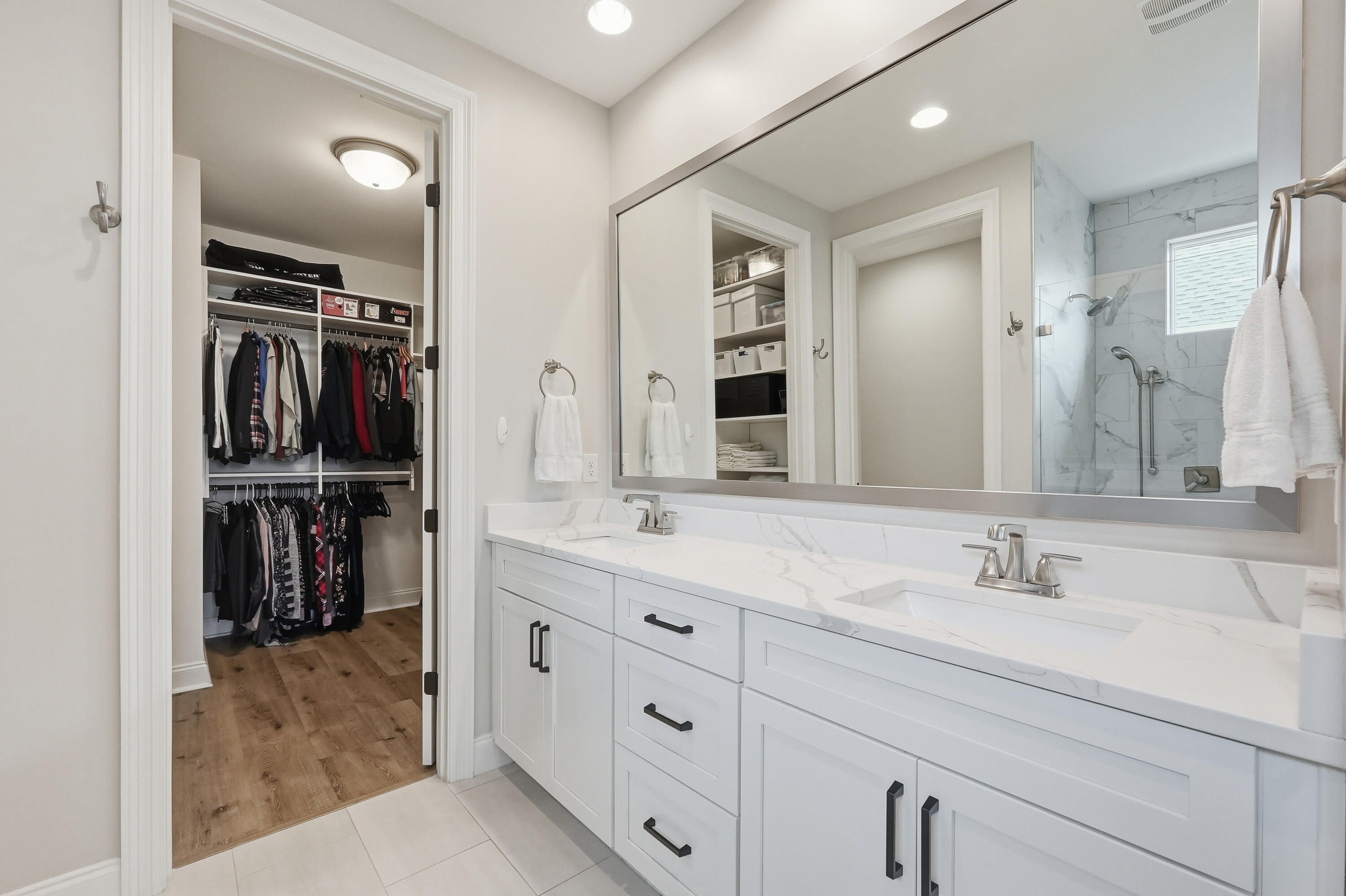 RAIDERS LANDING PH 1 - Residential
