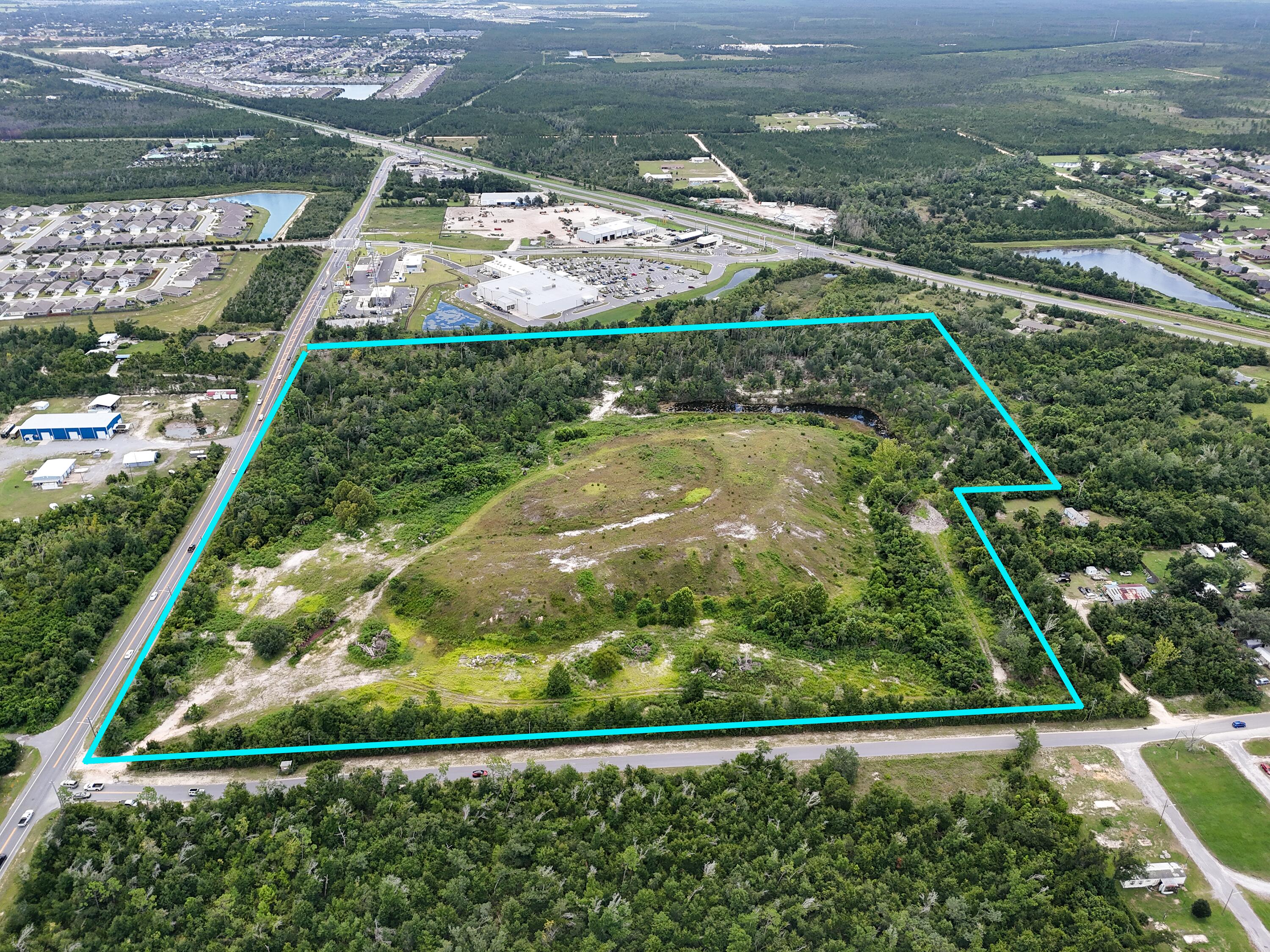 NO RECORDED SUBDIVISION - Land