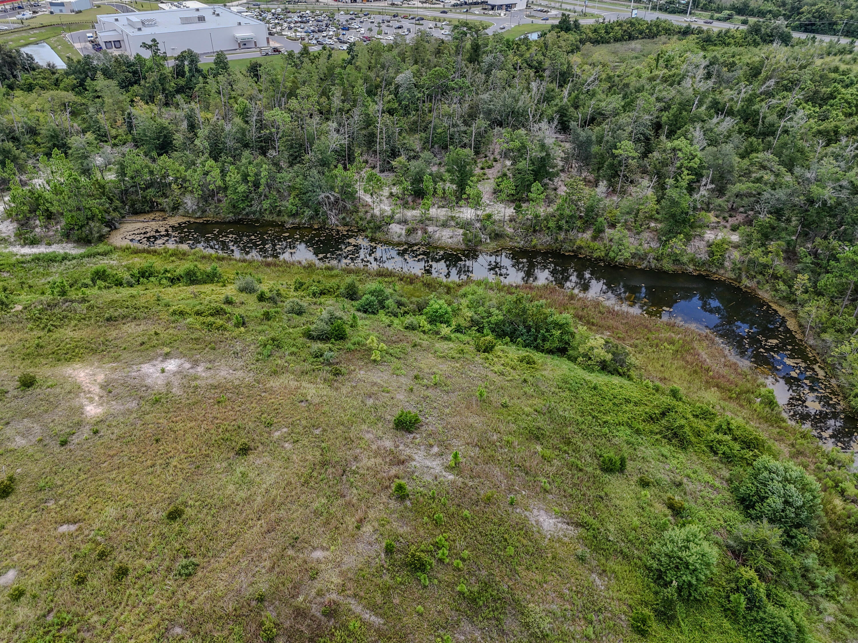 NO RECORDED SUBDIVISION - Land