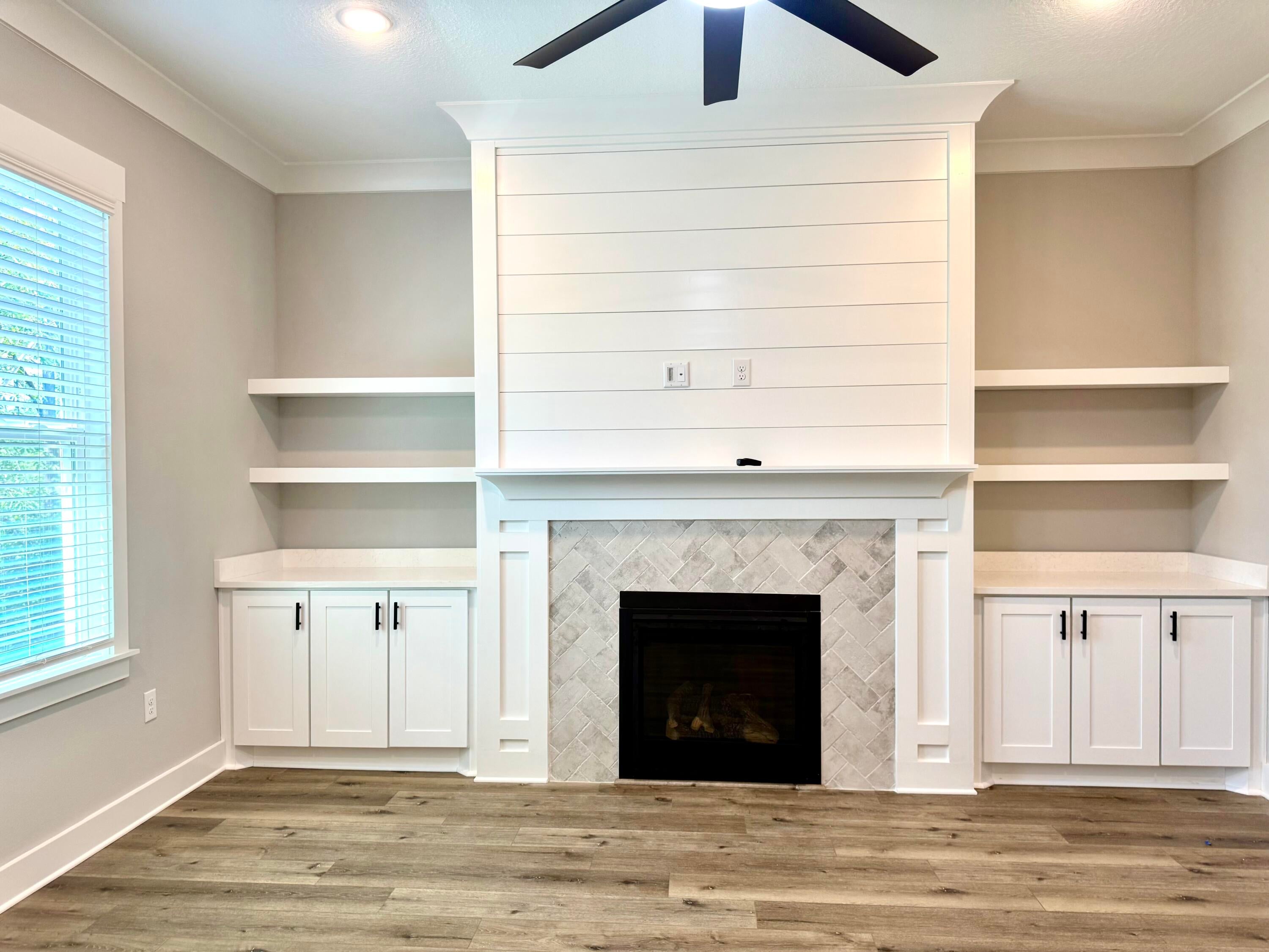 DEER MOSS CREEK - Residential