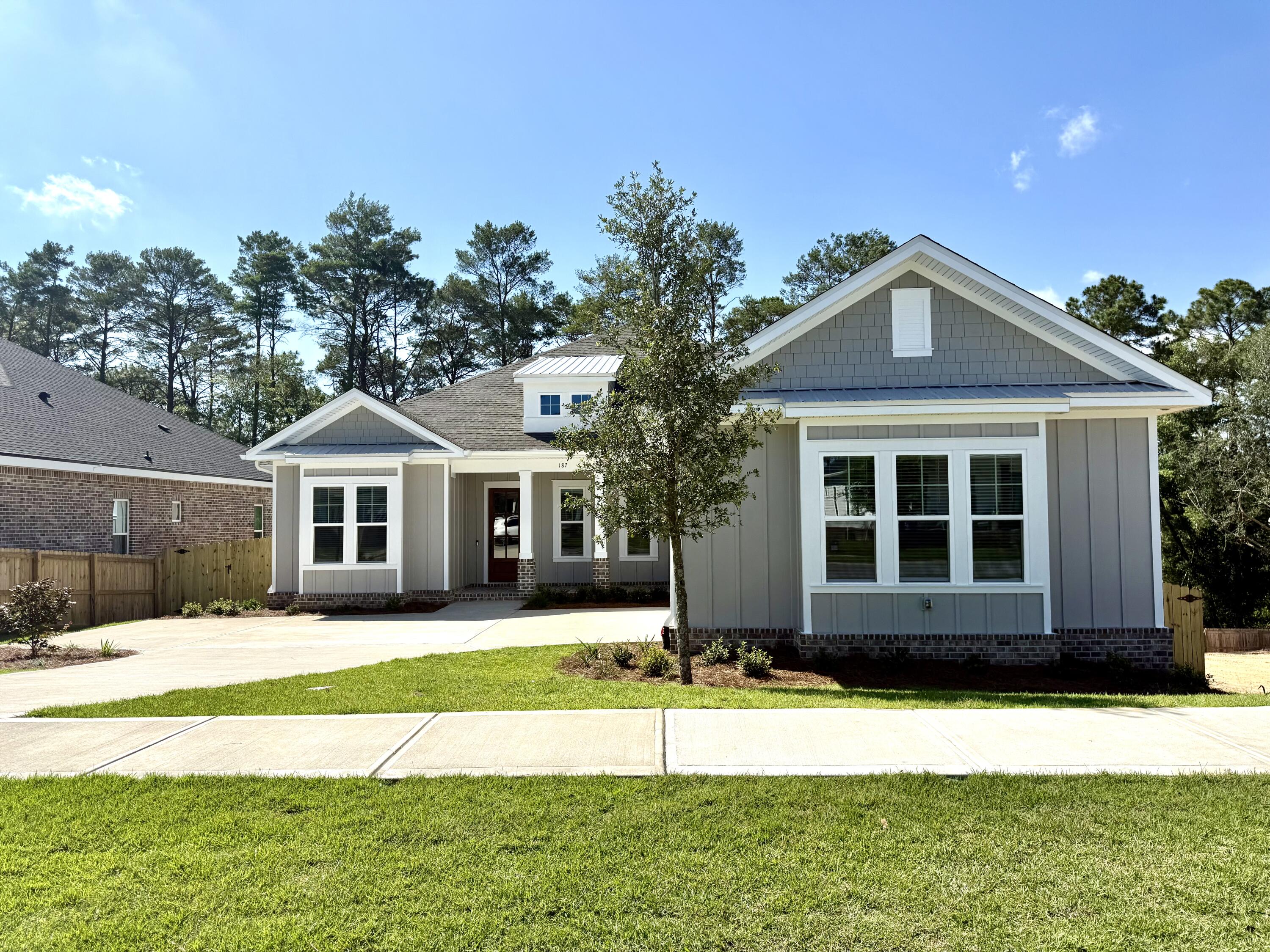 DEER MOSS CREEK - Residential
