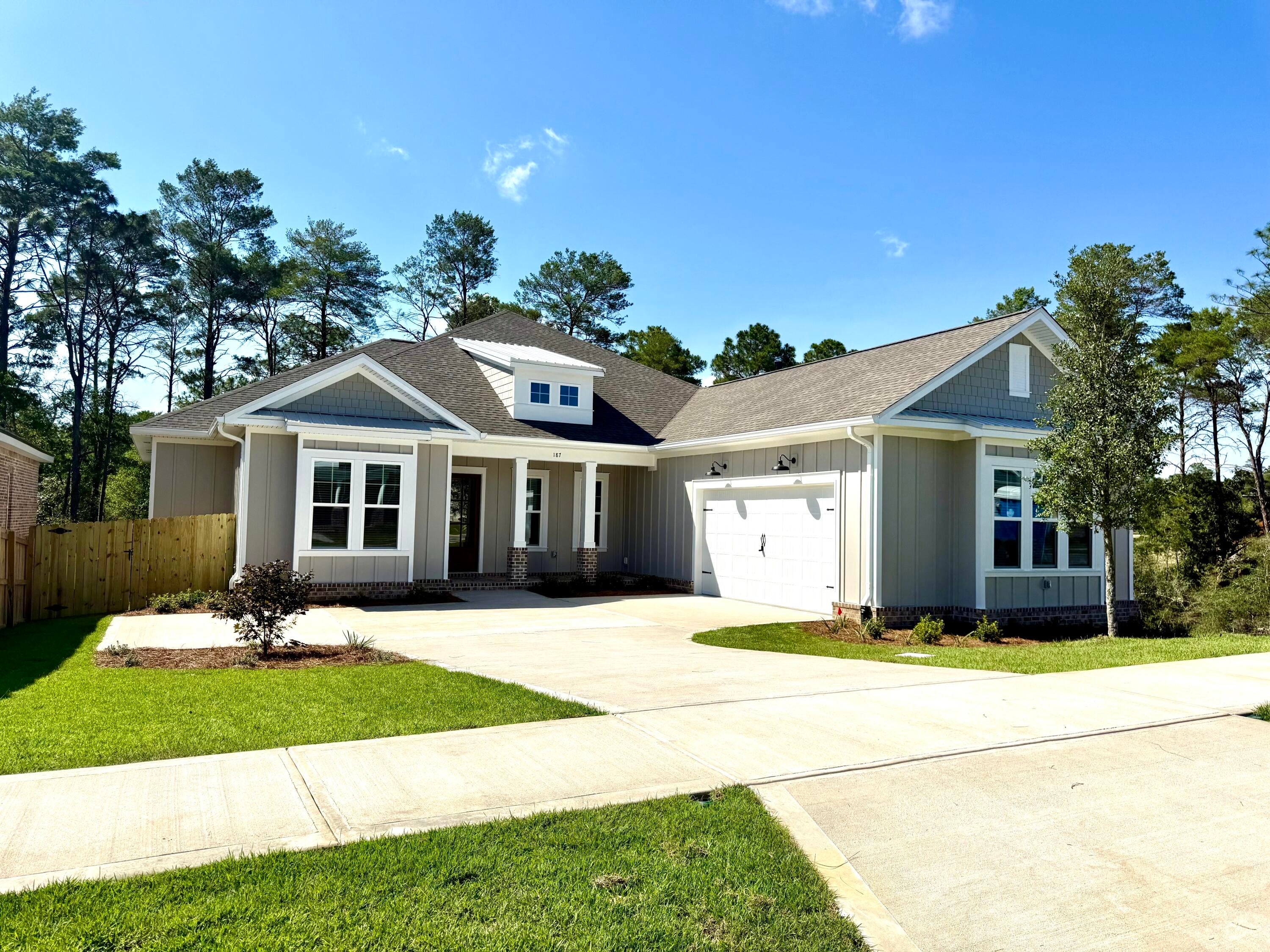 DEER MOSS CREEK - Residential