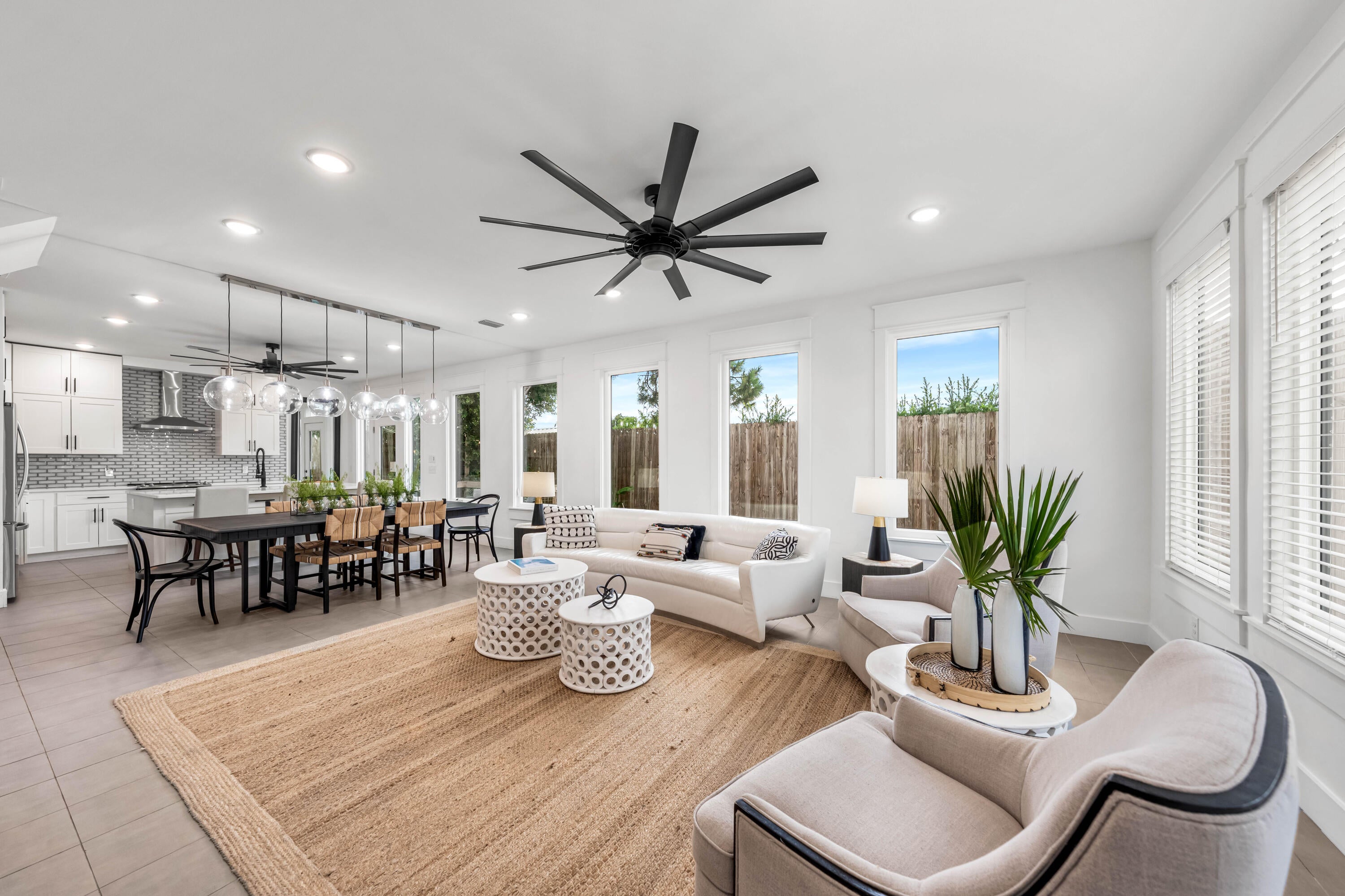LAGUNA BEACH 6TH ADDN - Residential