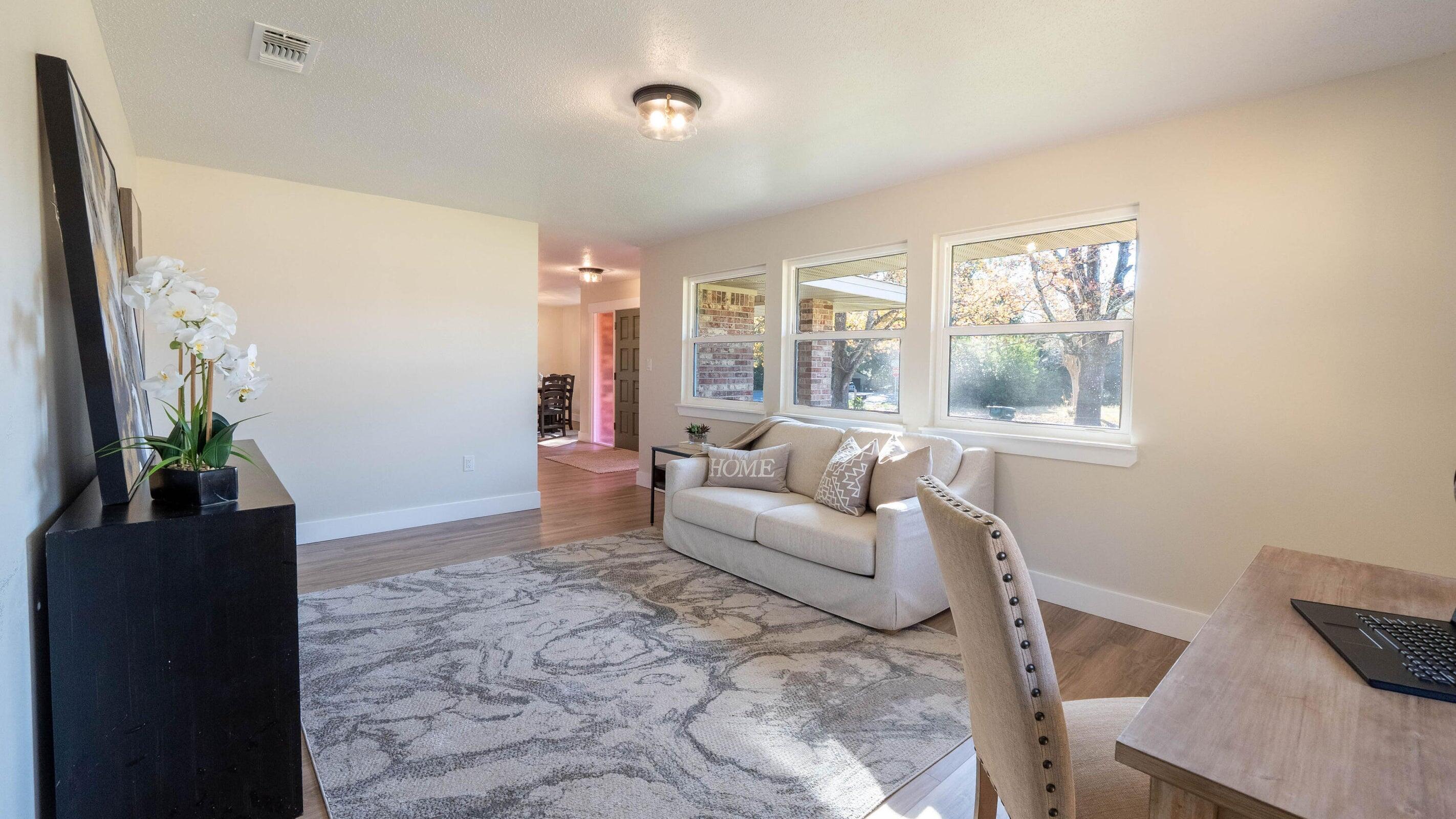 KENWOOD S/D 3RD ADDN - Residential Lease