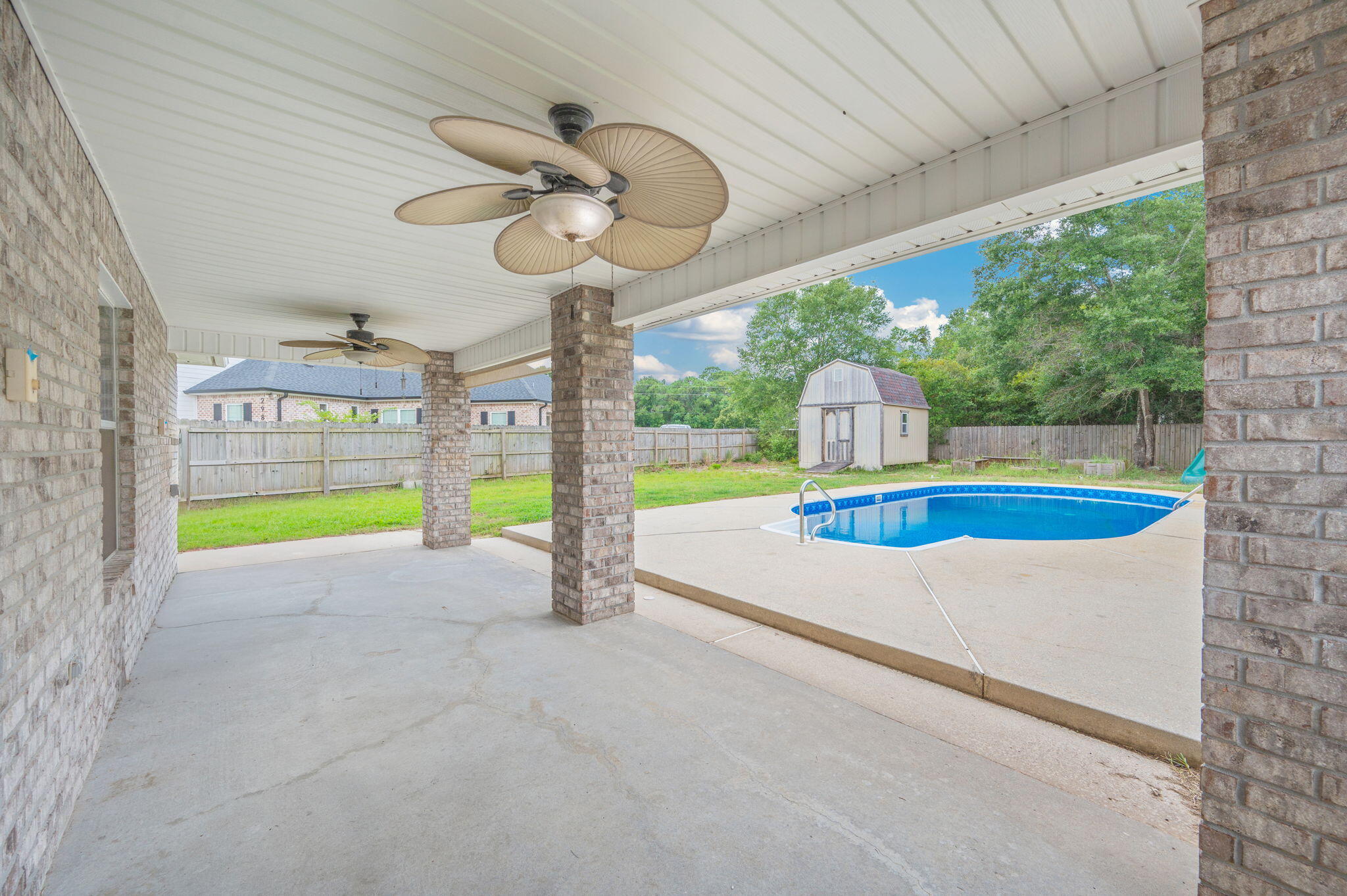 SANDPIPER COVE - Residential
