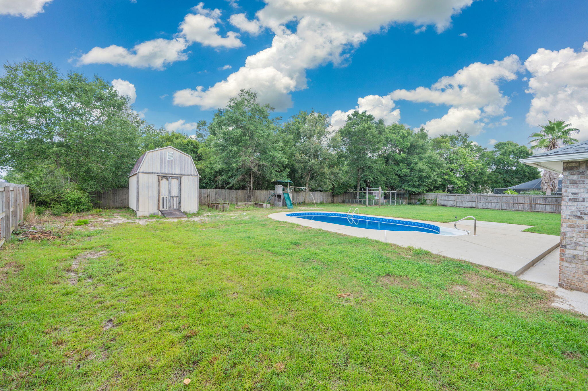 SANDPIPER COVE - Residential