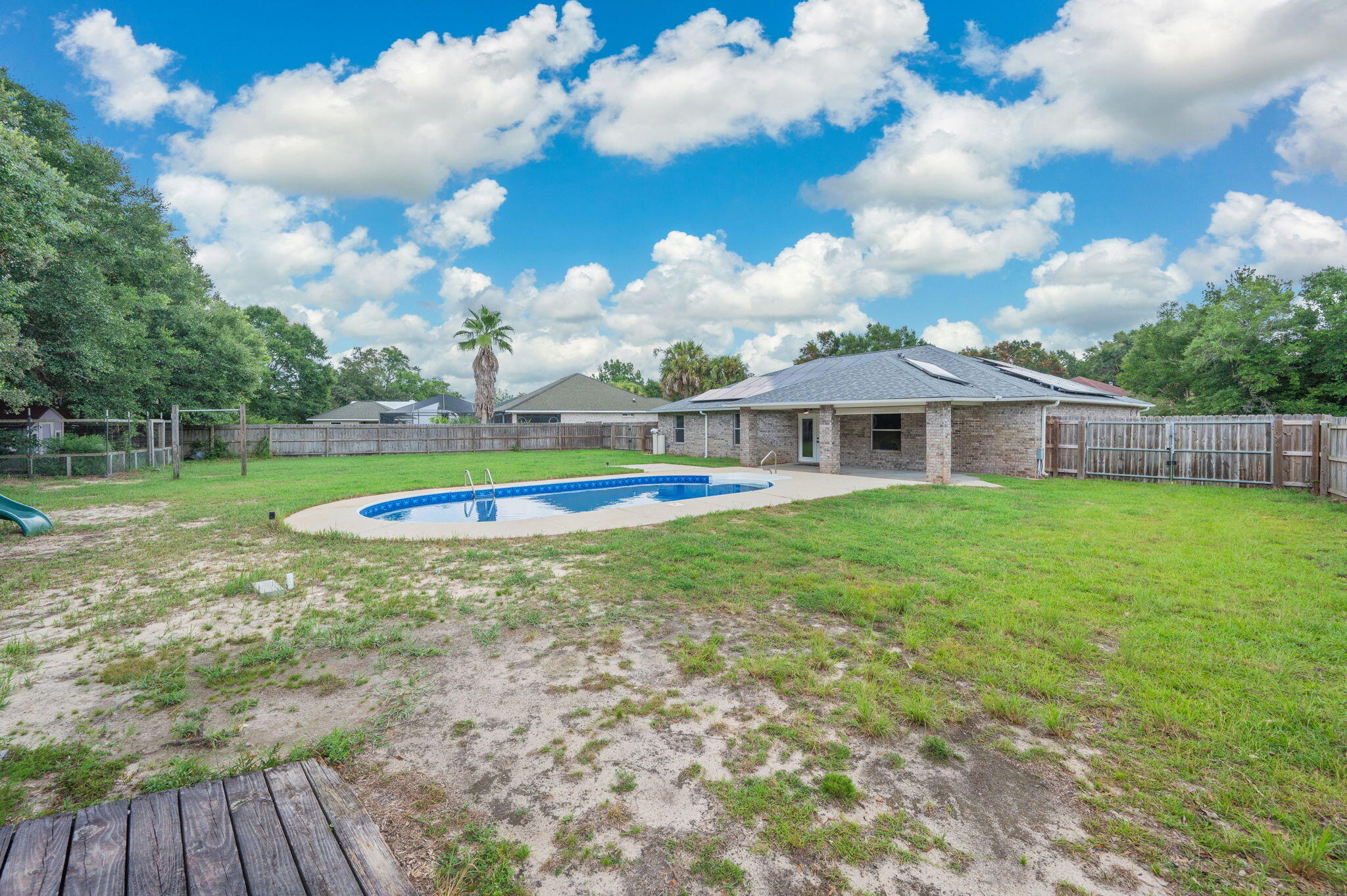 SANDPIPER COVE - Residential