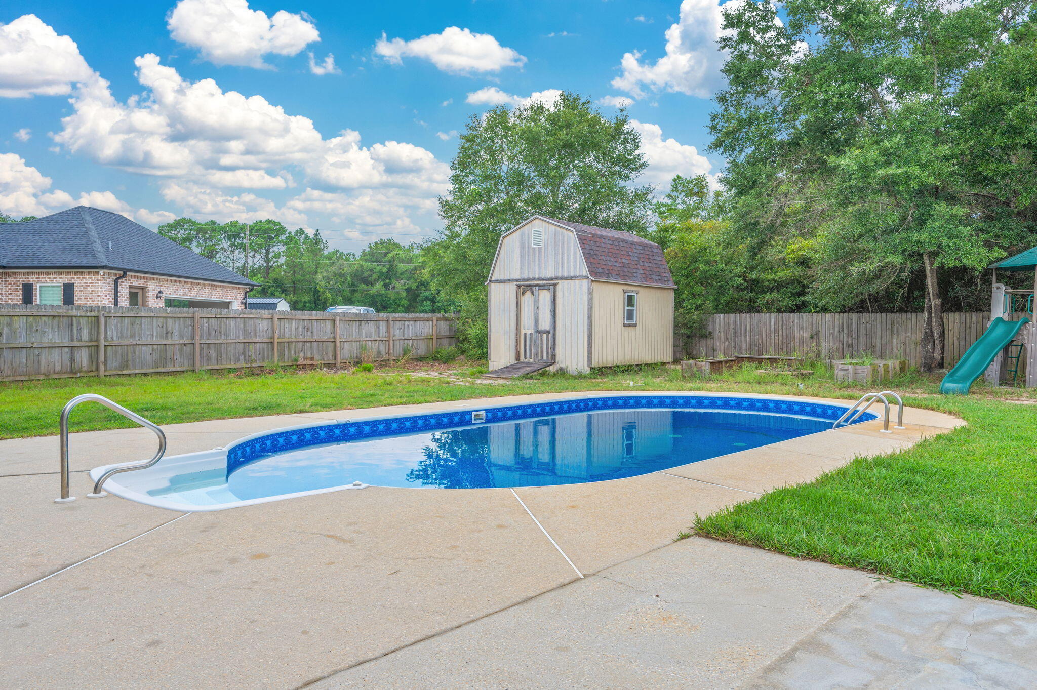 SANDPIPER COVE - Residential