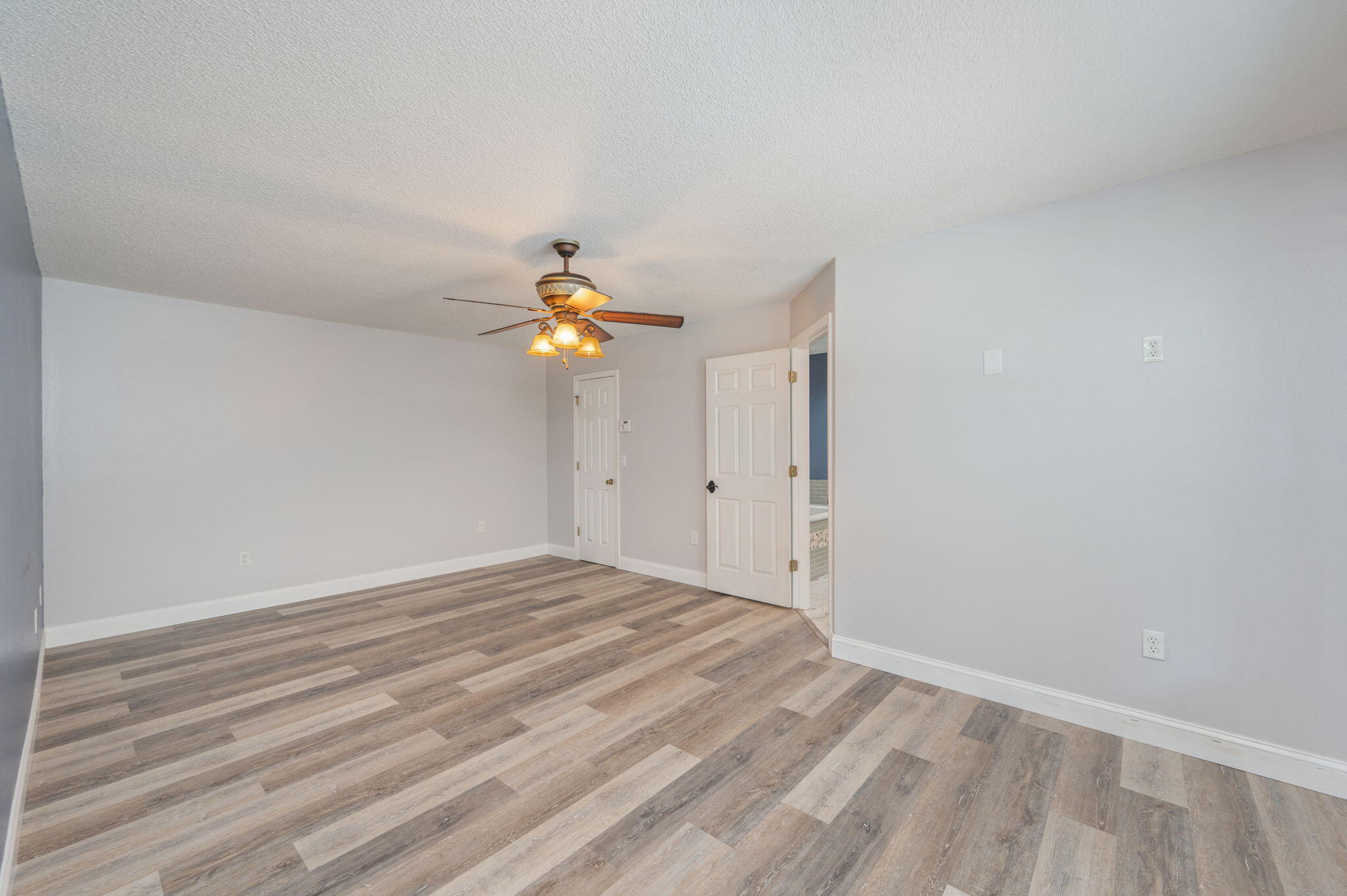 SANDPIPER COVE - Residential