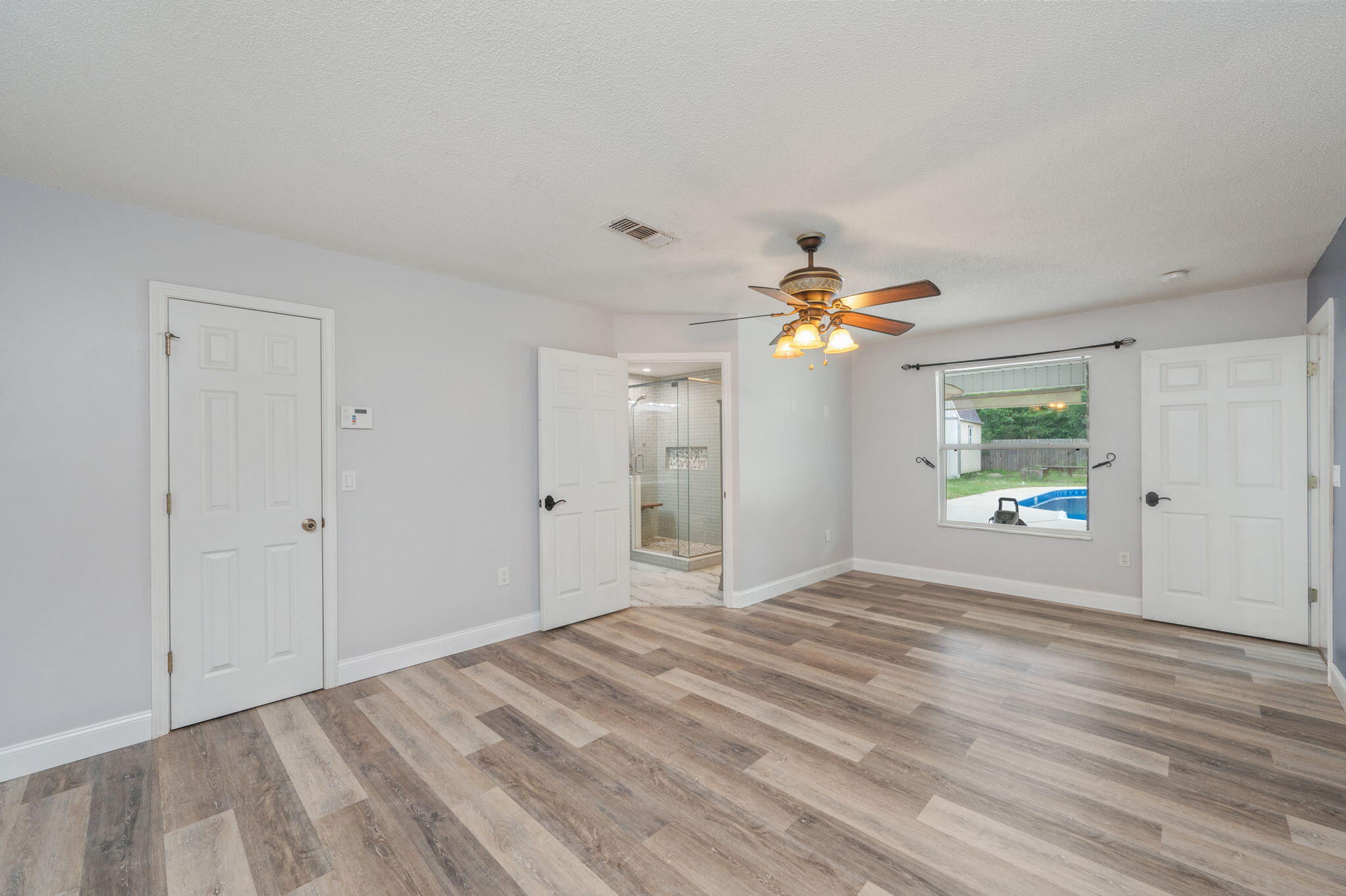 SANDPIPER COVE - Residential