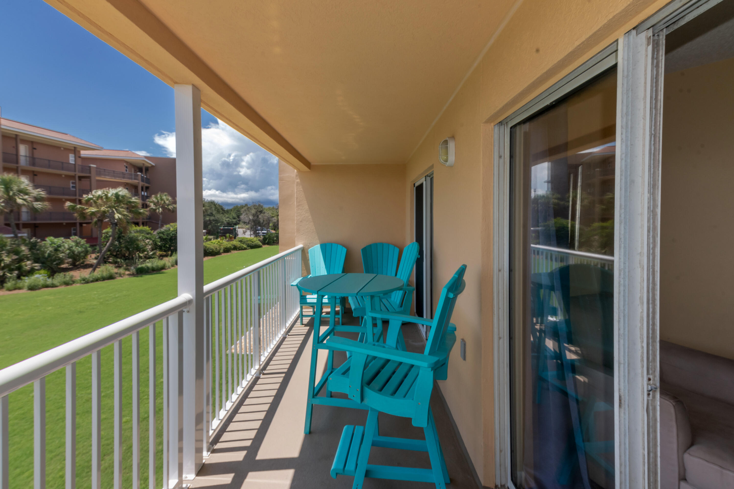 CIBONEY CONDO - Residential