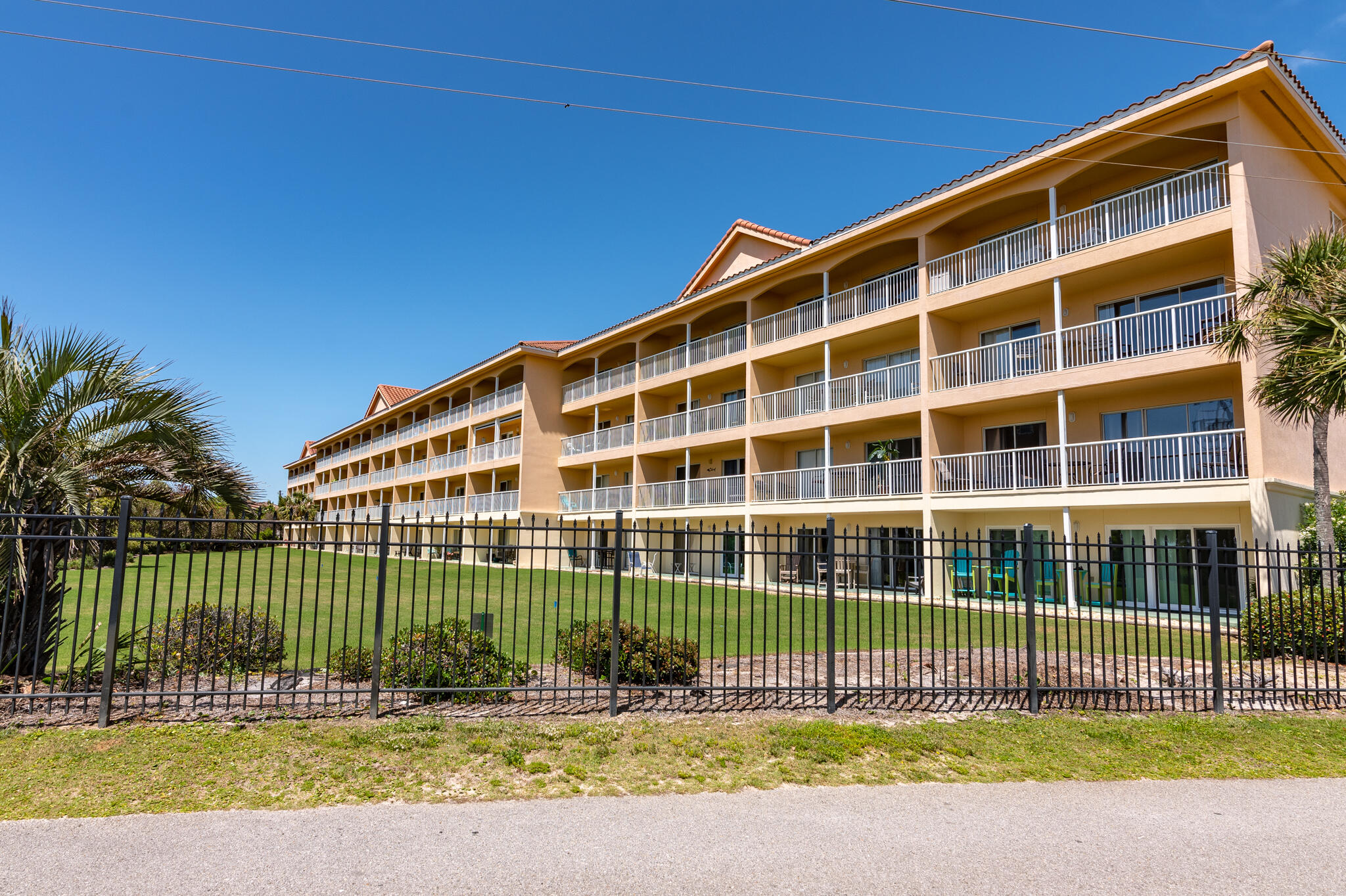 CIBONEY CONDO - Residential