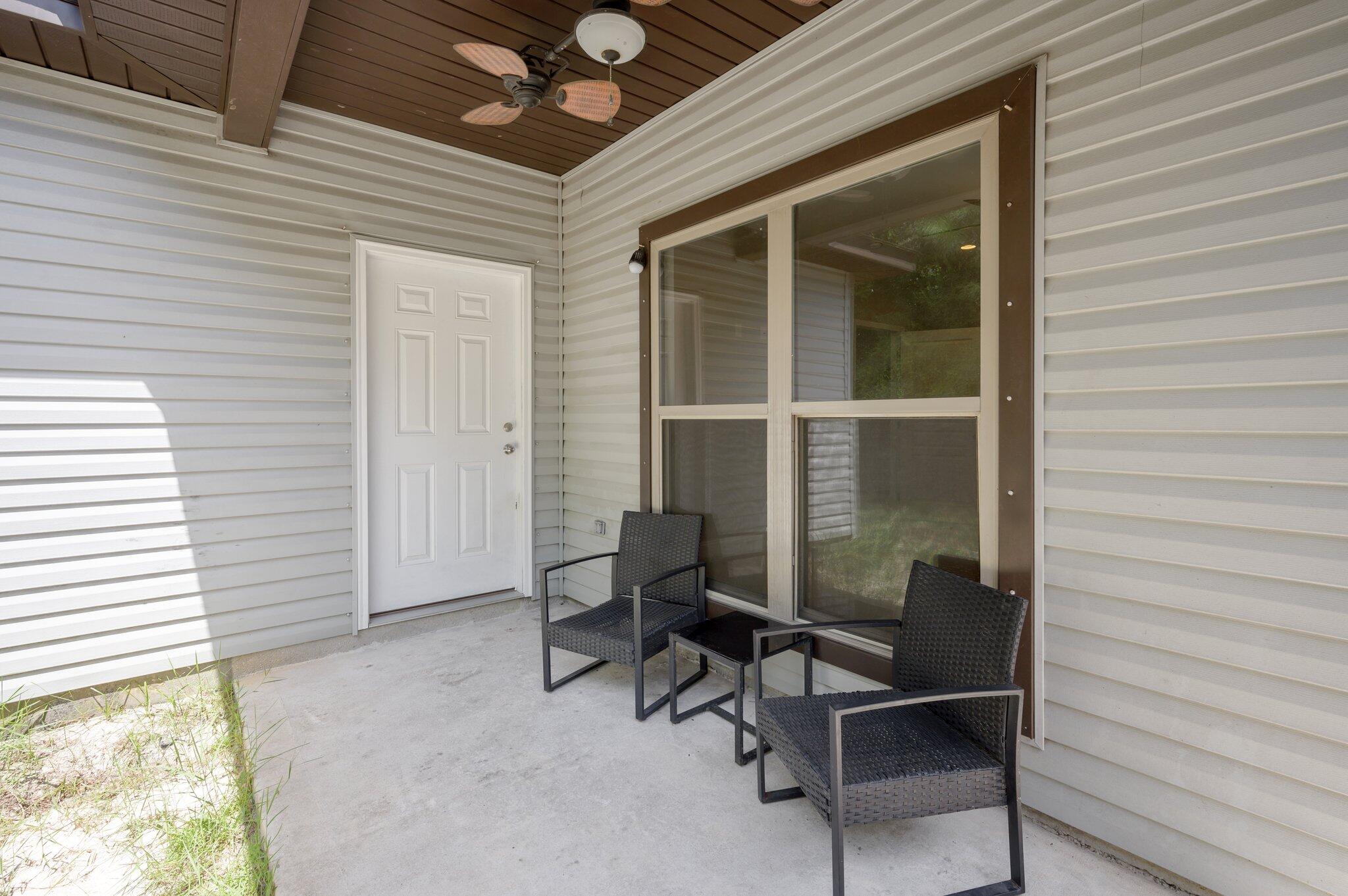 CRESCENT SHORES - Residential